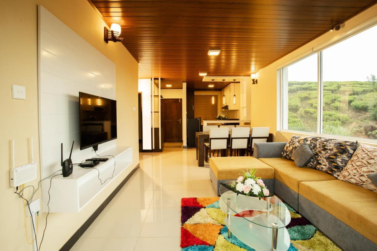 Moon Plains Luxury Apartment