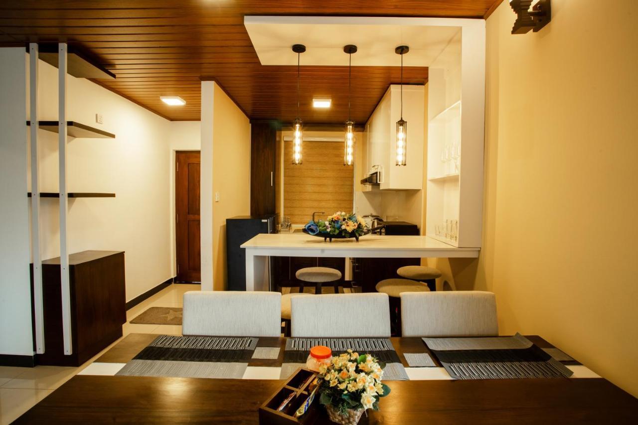 Moon Plains Luxury