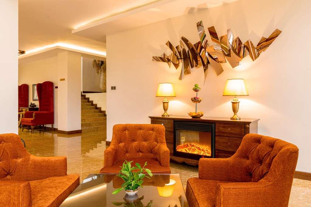 The Golden Ridge Hotel 5*