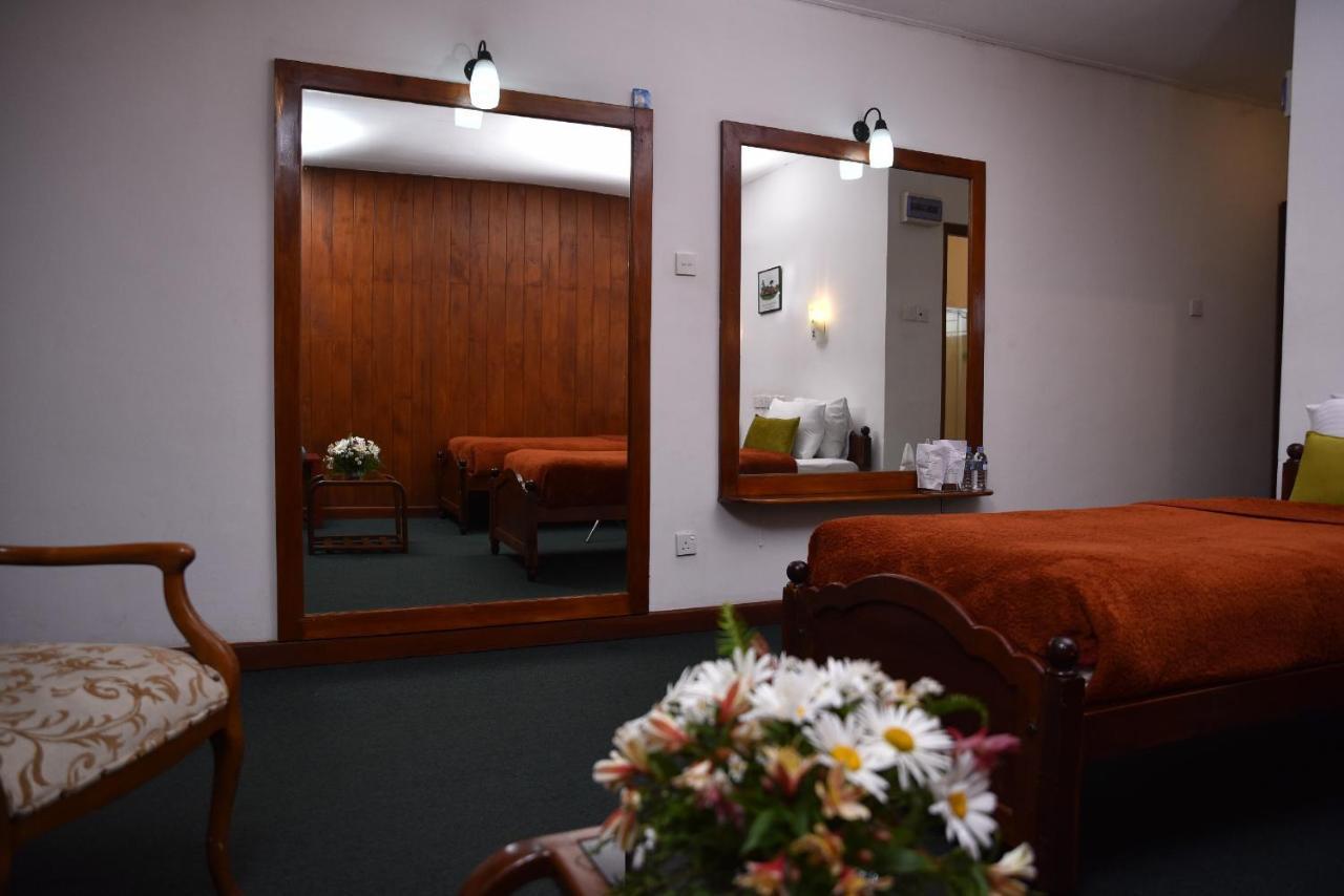 Hotel Golf Club Nuwara Eliya