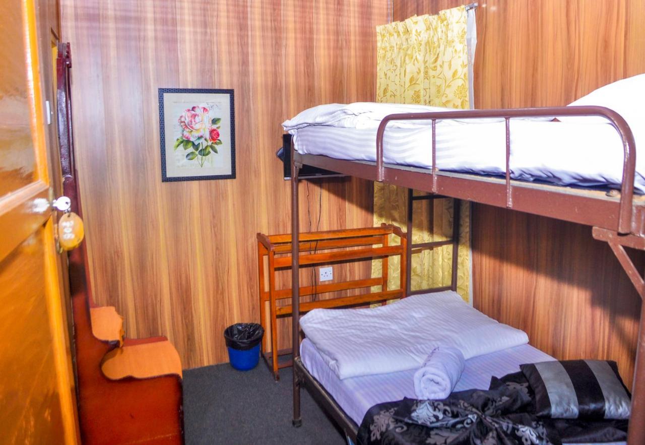 New Happy Guest house