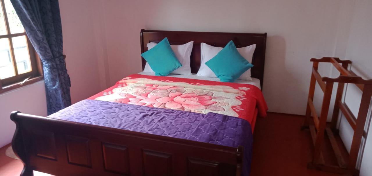 The Train View Bed & Breakfast Nuwara Eliya