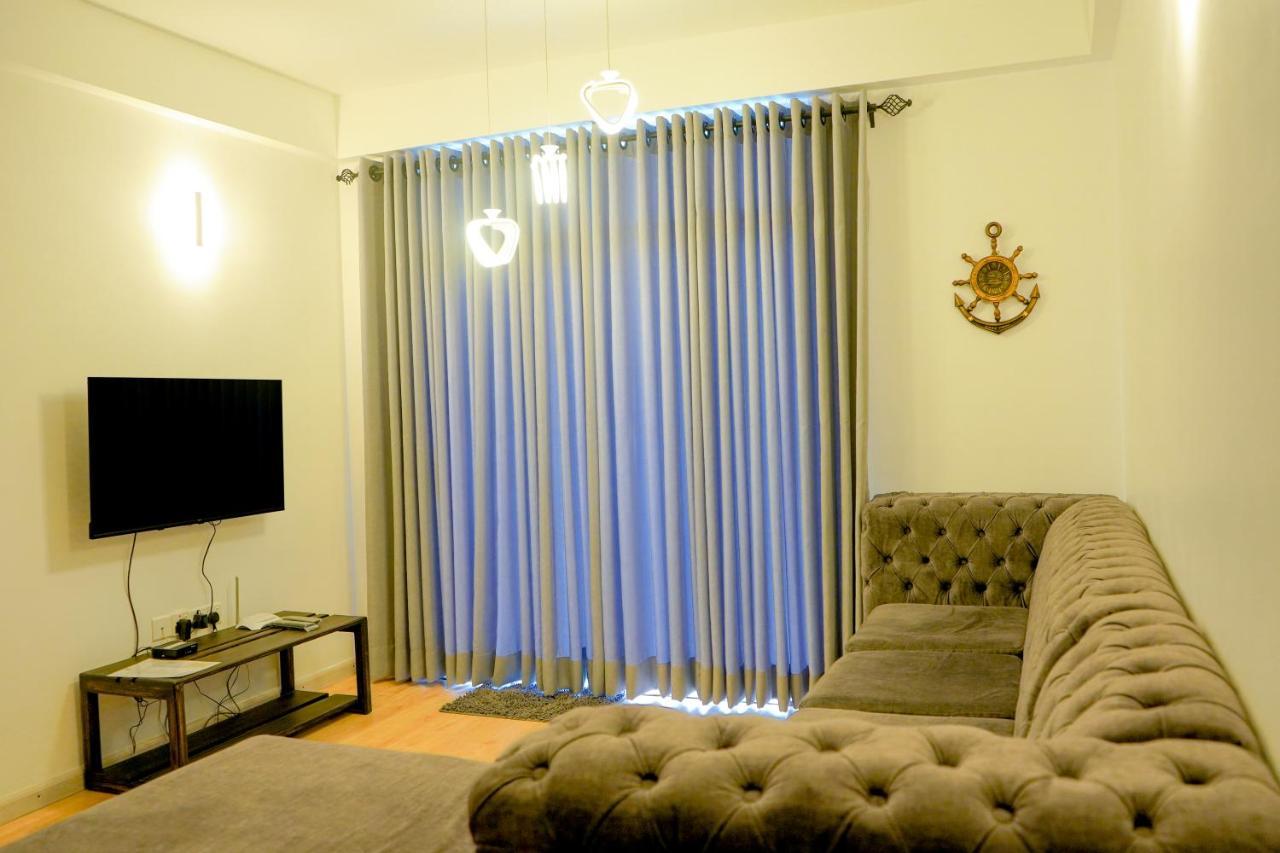 Vista Mariners Blue Apartment