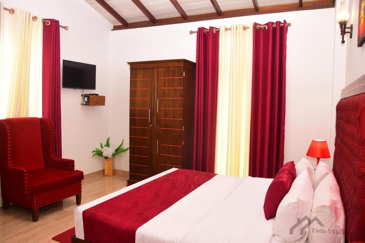 Hotel Twin Red *