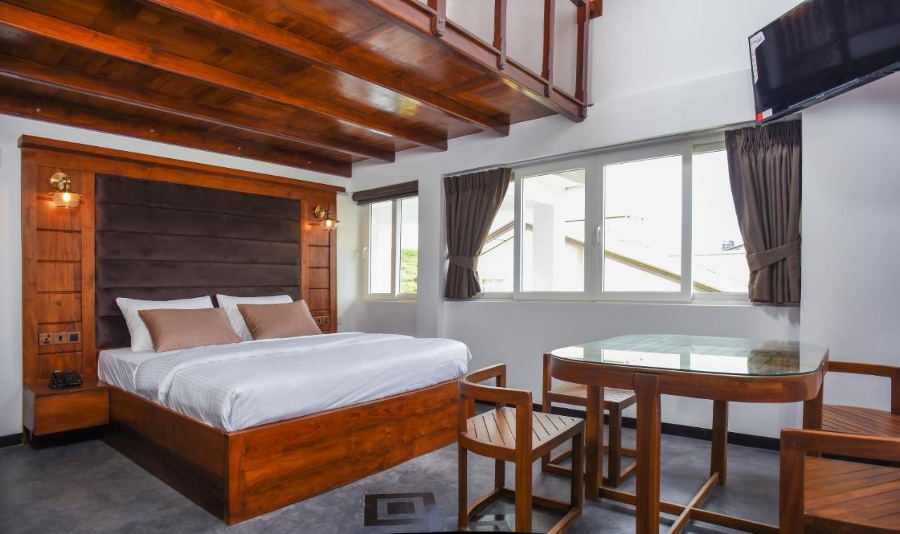Queens Hotel 5*