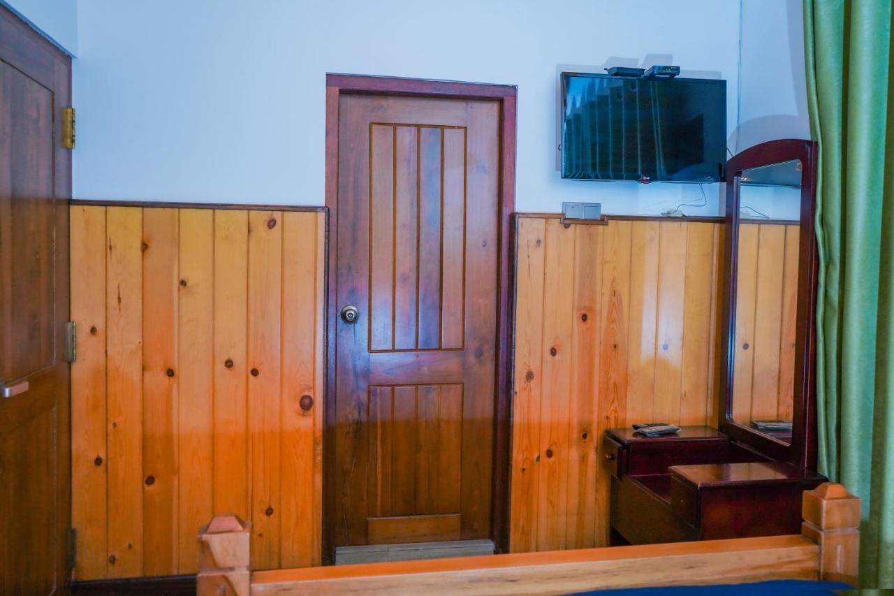 Hotel Blue Moon Residency Nuwara Eliya