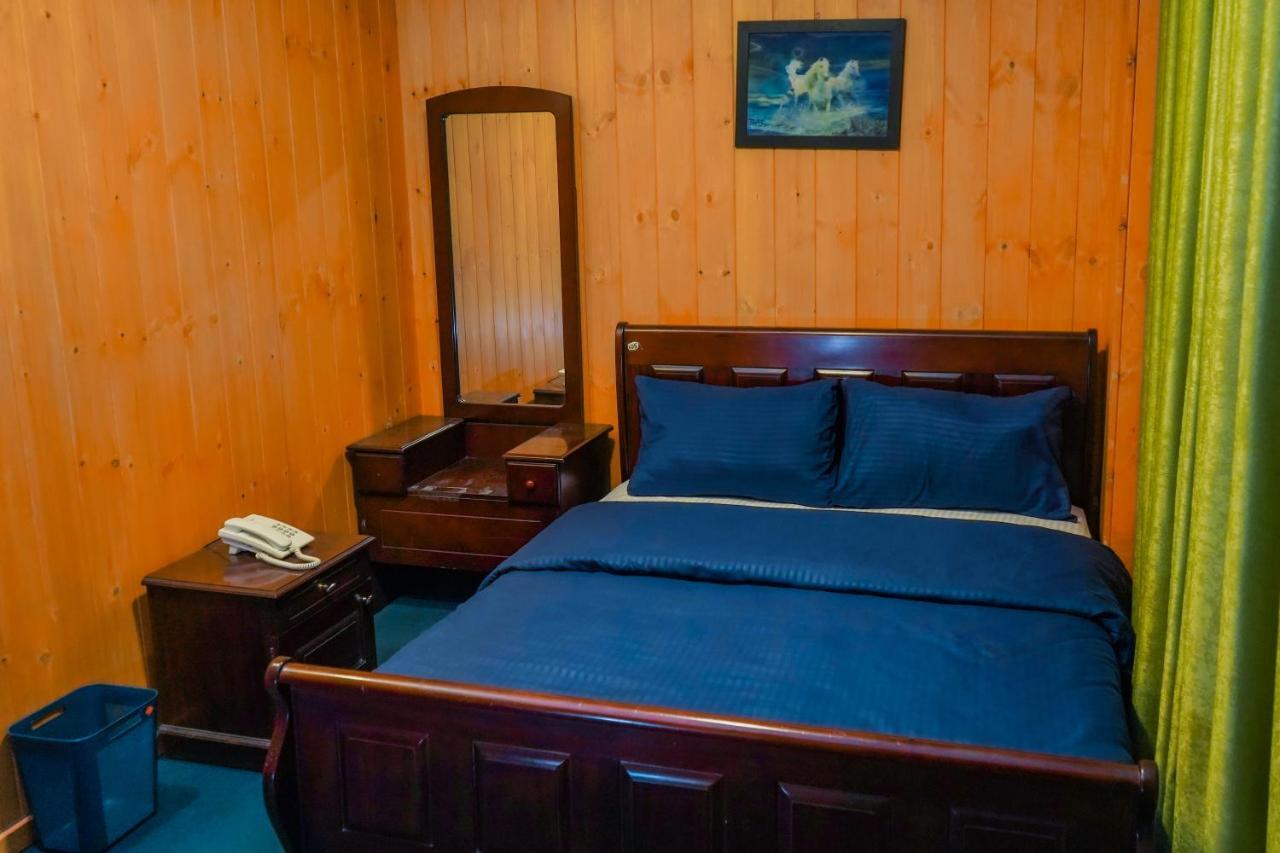 Hotel Blue Moon Residency *