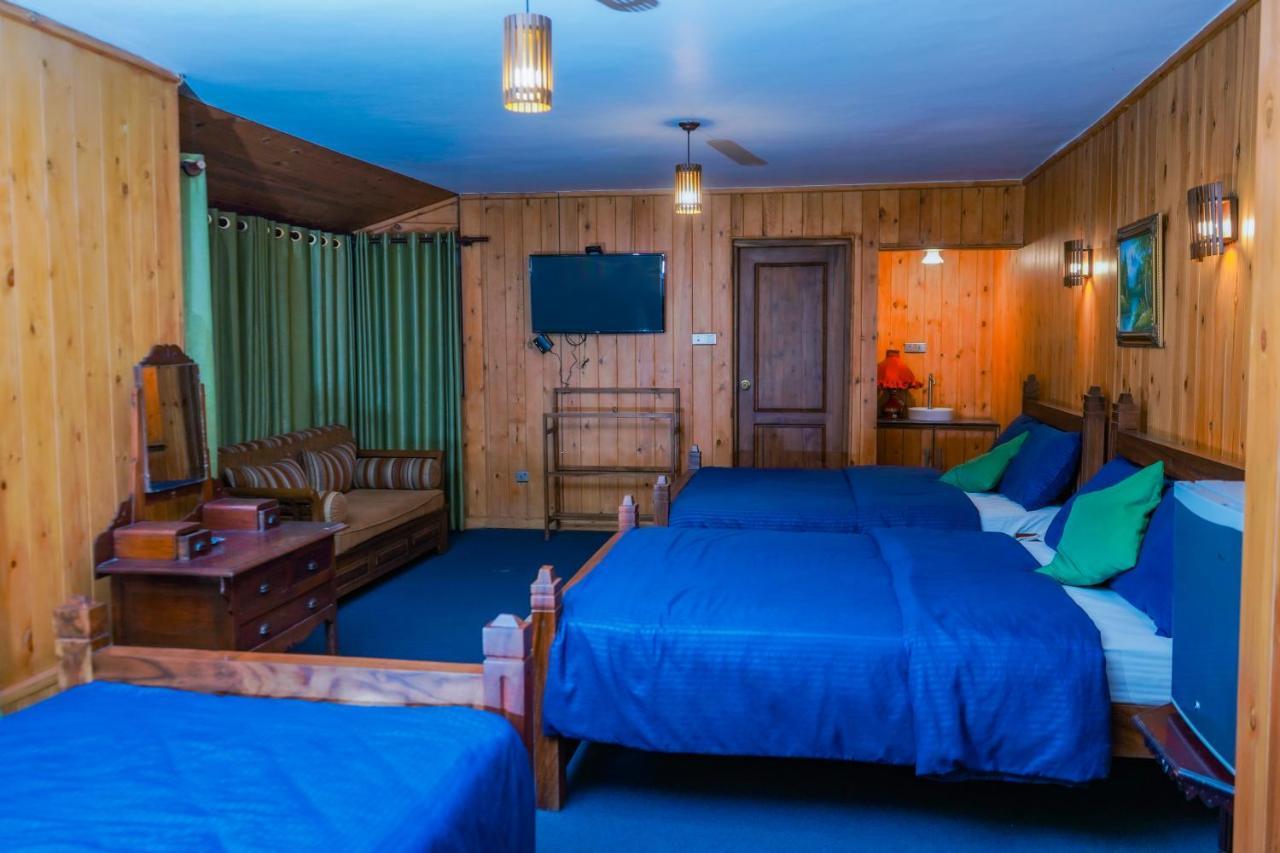 Blue Moon Residency