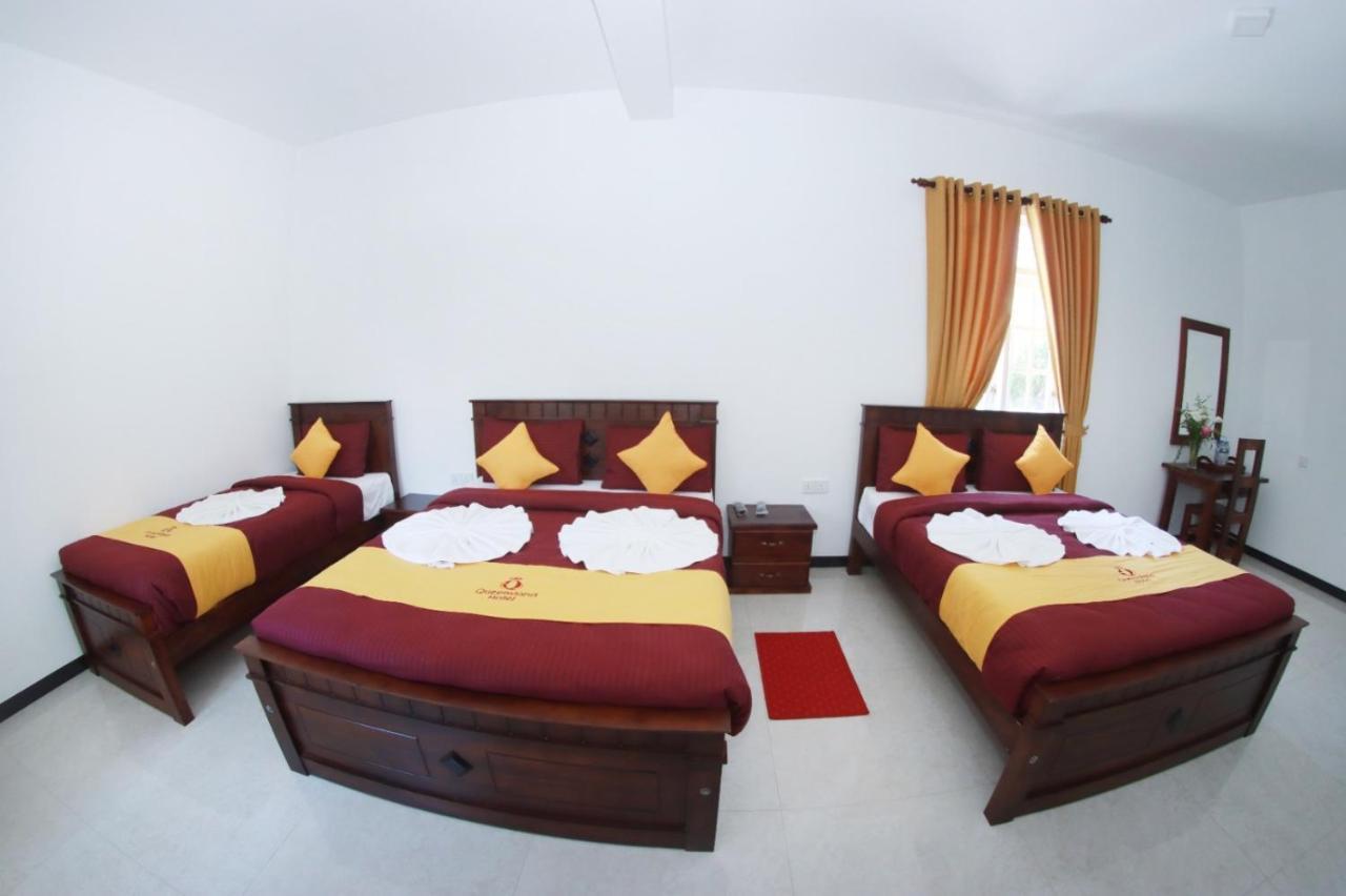 Queensland * Nuwara Eliya