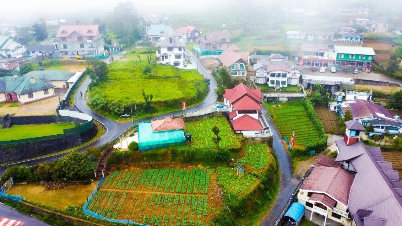 Highland Breeze Hotel 3*
