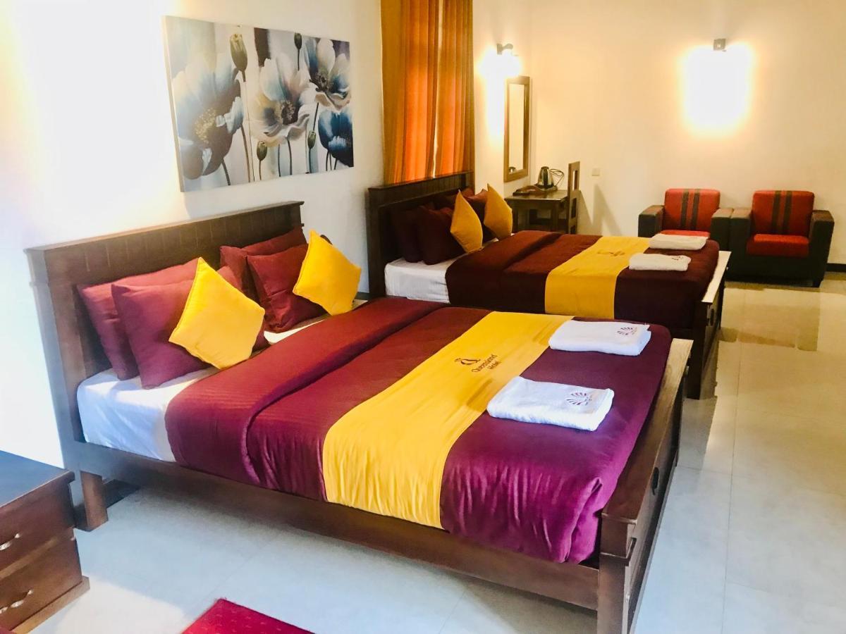 Queensland Hotel Nuwara Eliya