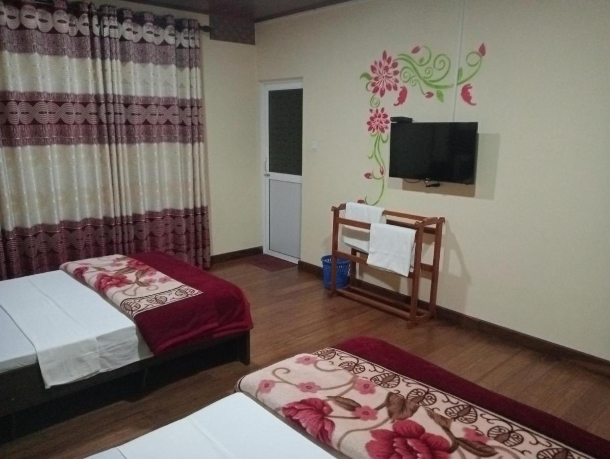 Thuvaraga Guest house