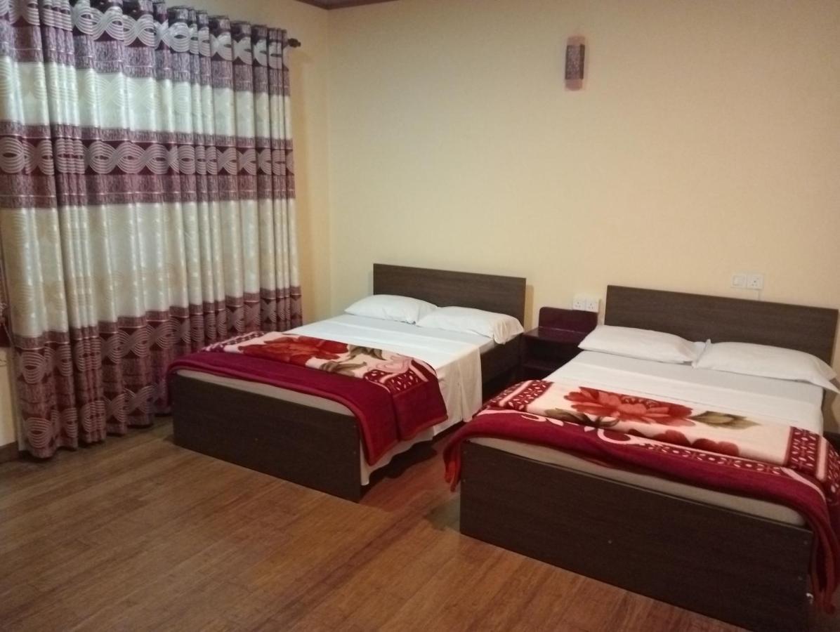 Thuvaraga Guest house *