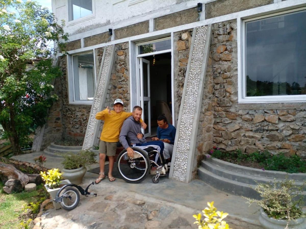 Amaraai Edge Guest house Nuwara Eliya