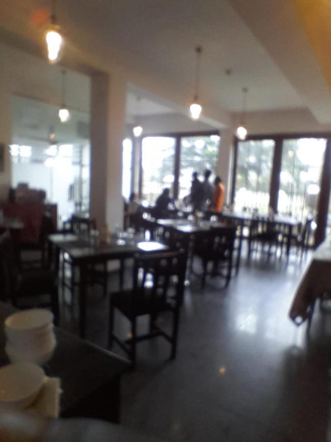 Hotel Royal Pearl Hills 4*