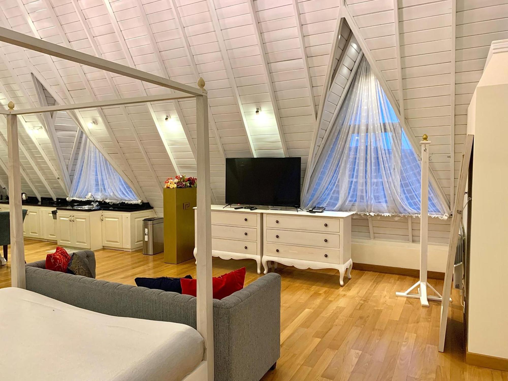 Maple Castle Resort Nuwara Eliya