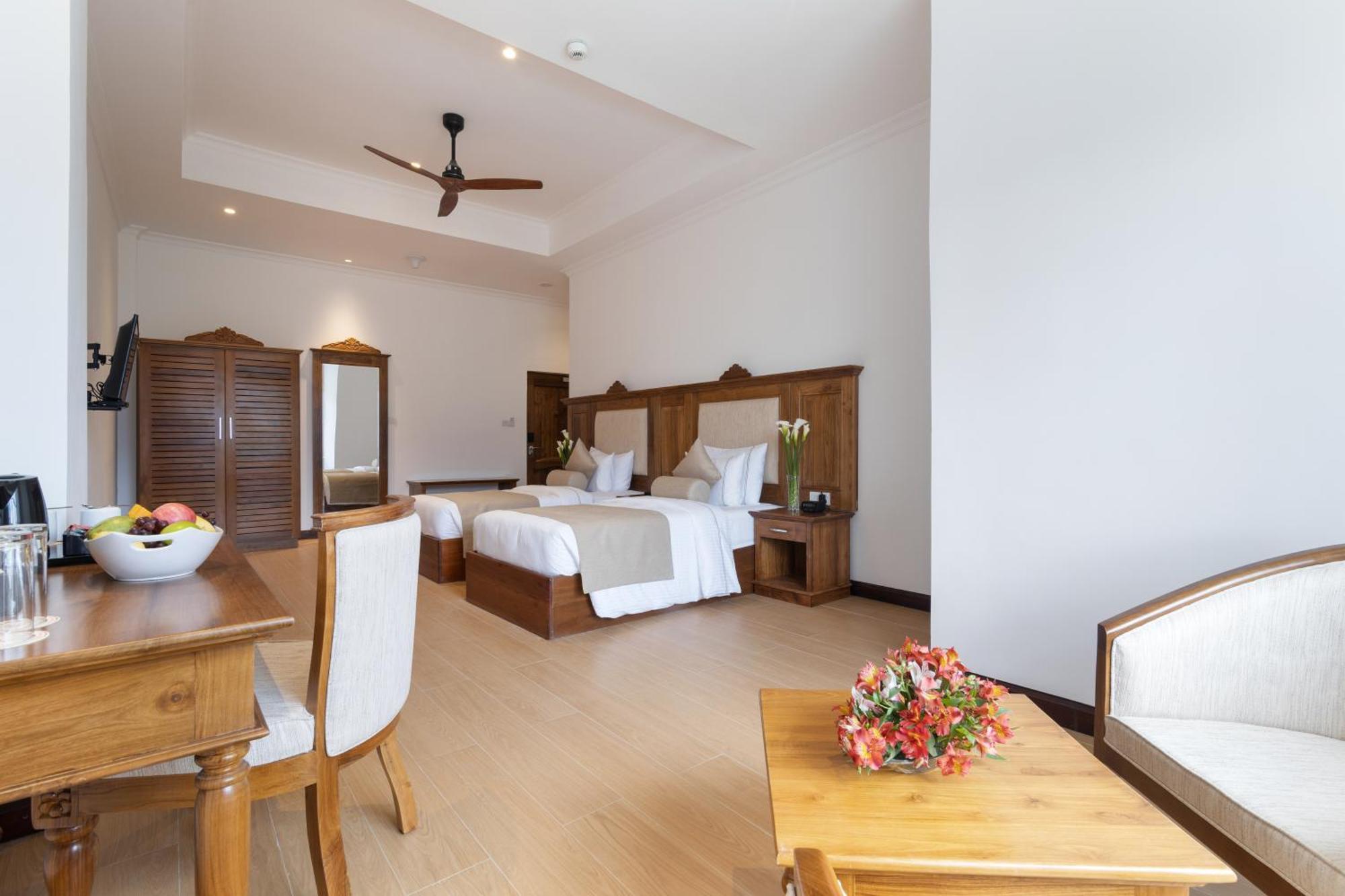 Araliya Red - Budget Friendly Hotel- Where Find Stunning 360 Panoramic View Of Hotel Nuwara Eliya