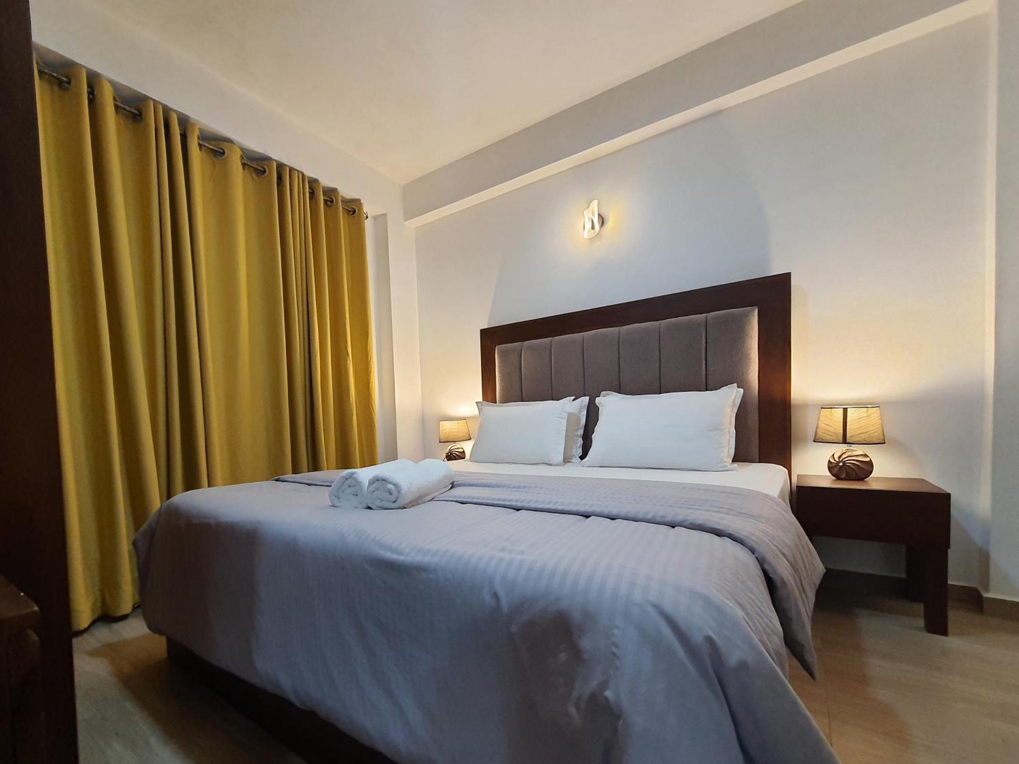 Mount View Two Bed Apartment *
