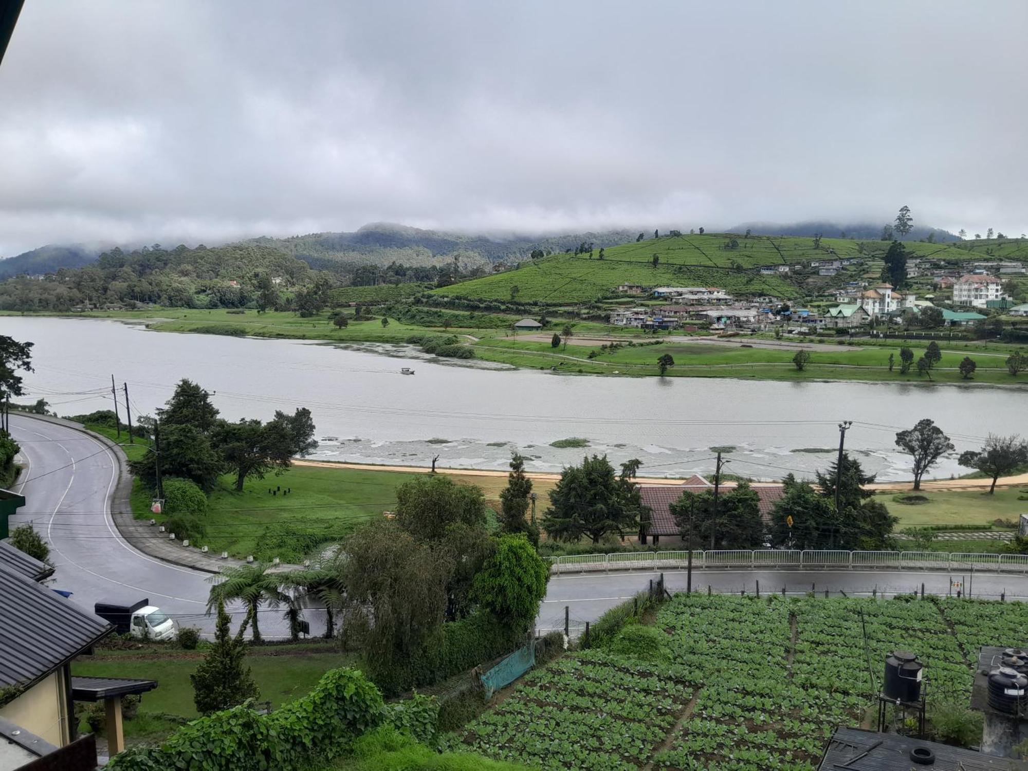 Creek View Hotel