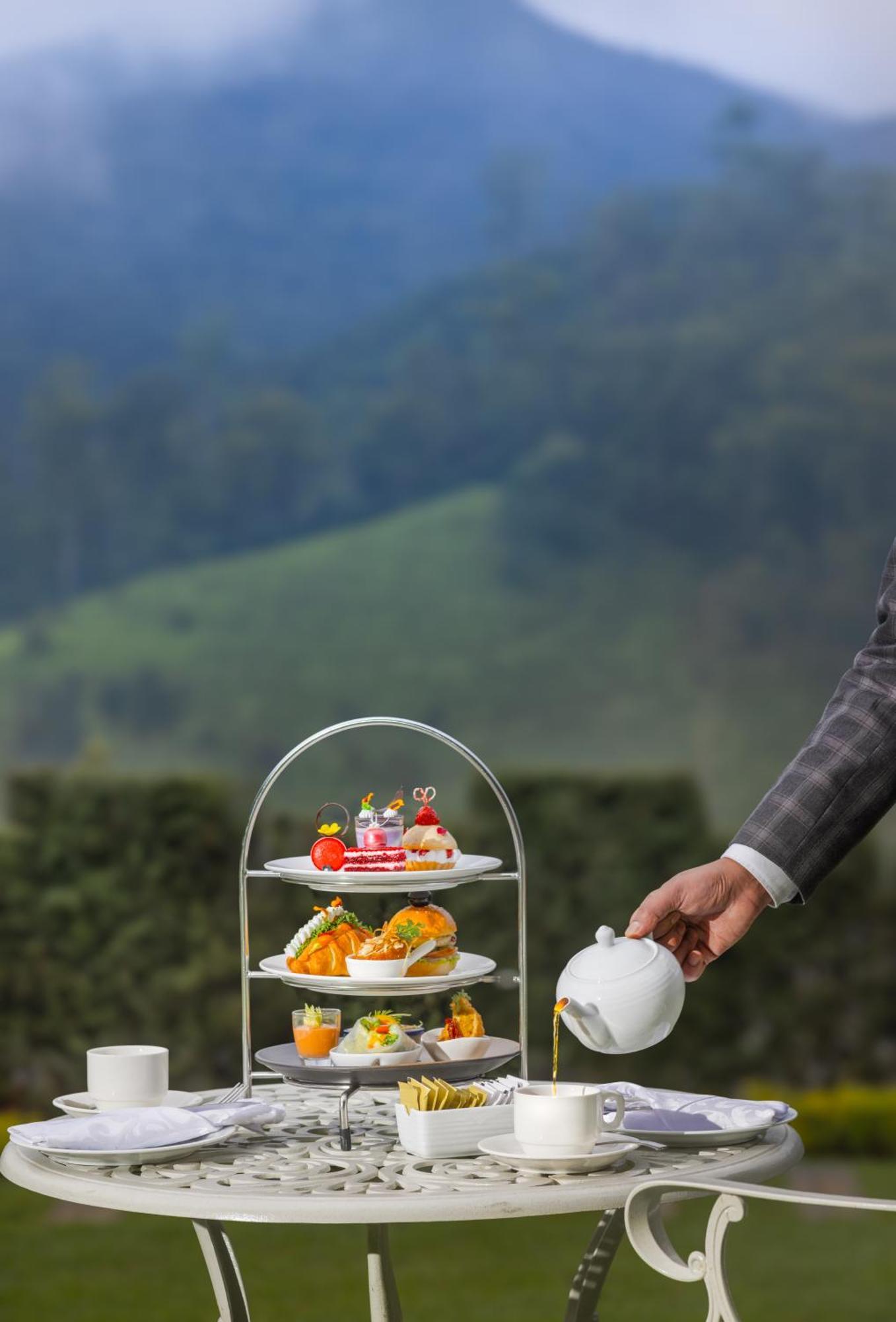 The Golden Ridge Hotel 5*