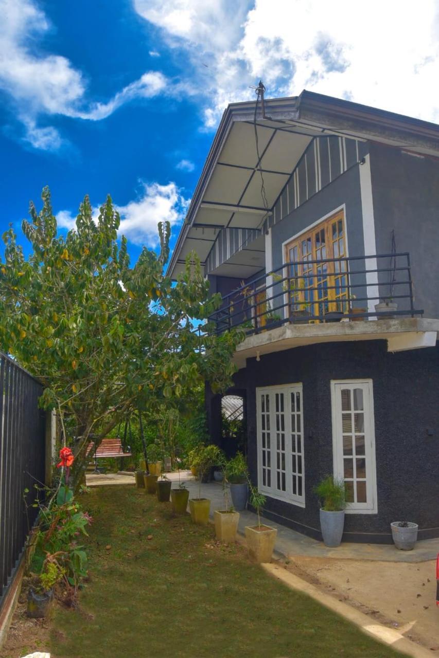 Heart Of The Hill Homestay *