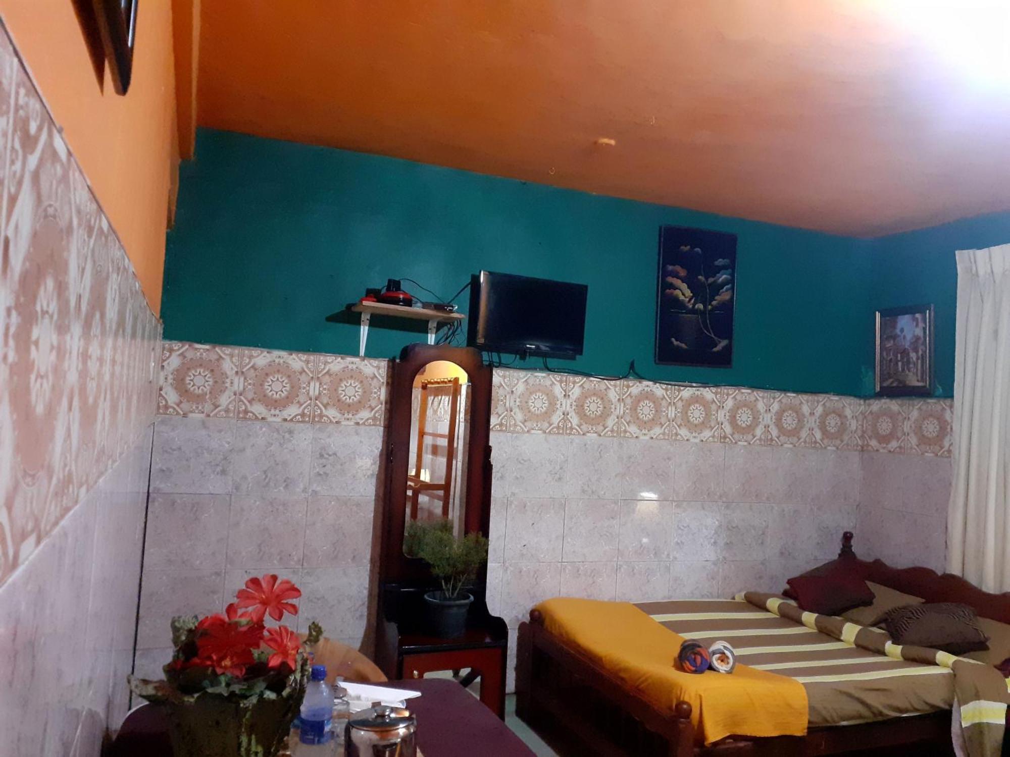 Guest house Cool Land Hot Hut & Restaurant *