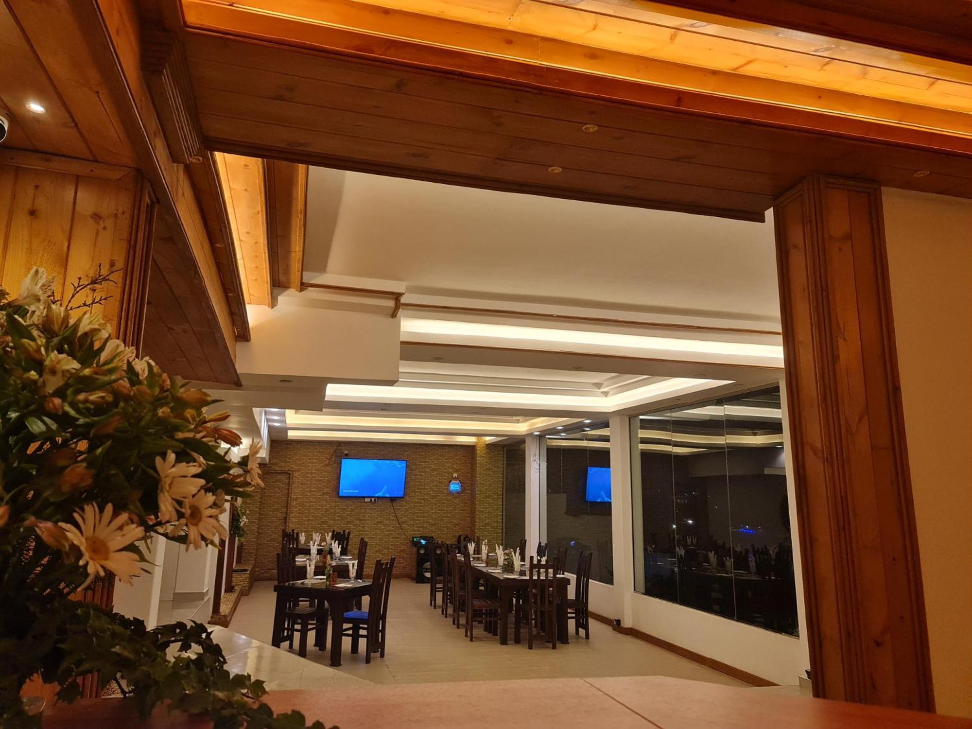 Rich Hotel Nuwara Eliya