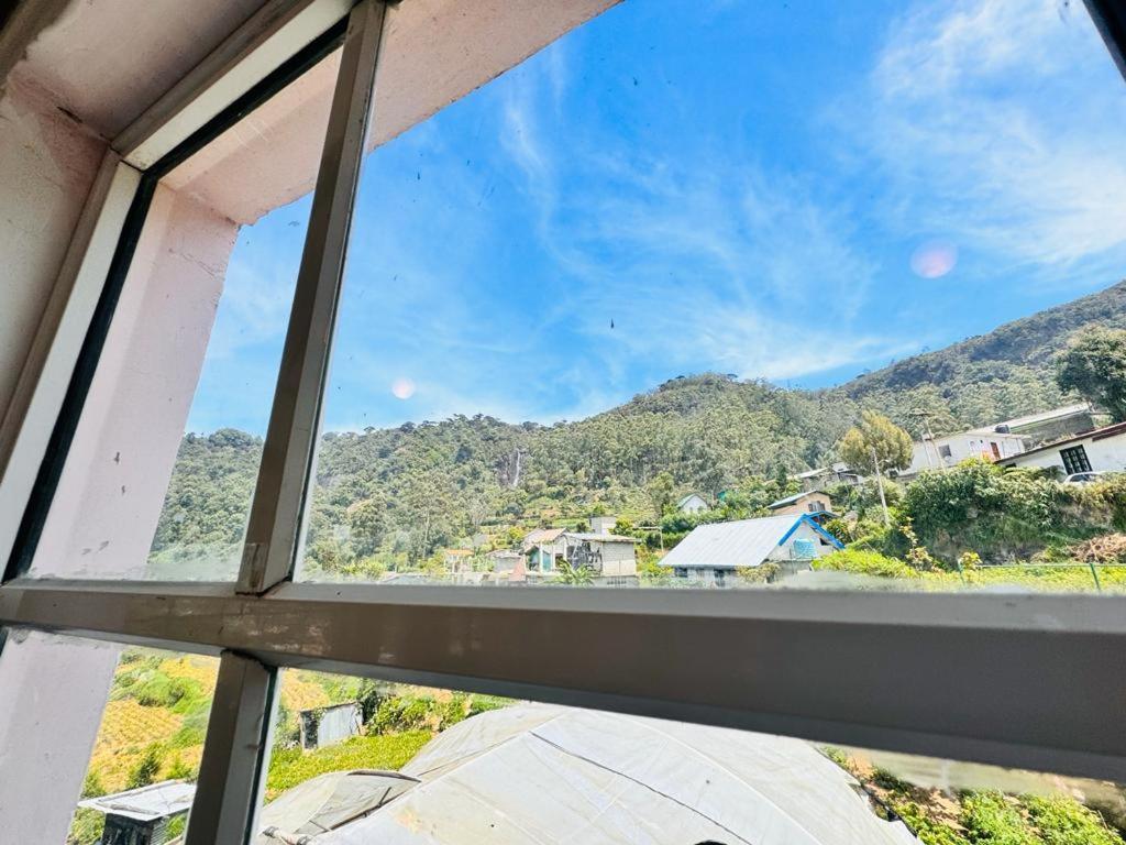 Shalika Nuwara Eliya