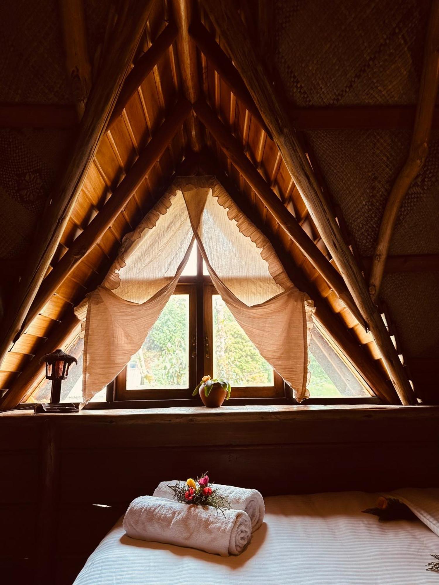 47 Nuwaraeliya Hotel 4*