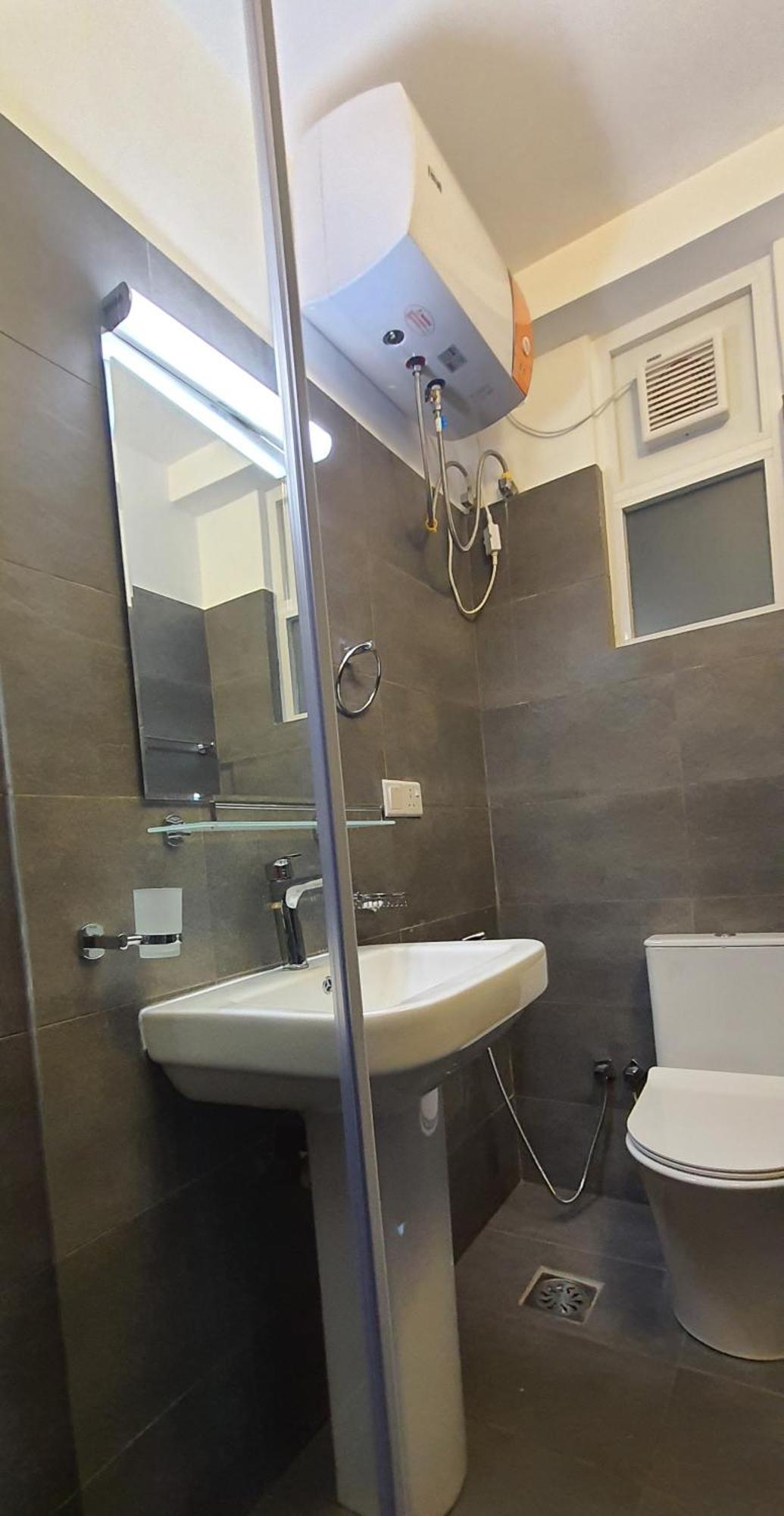 Mount View Two Bed Apartment *