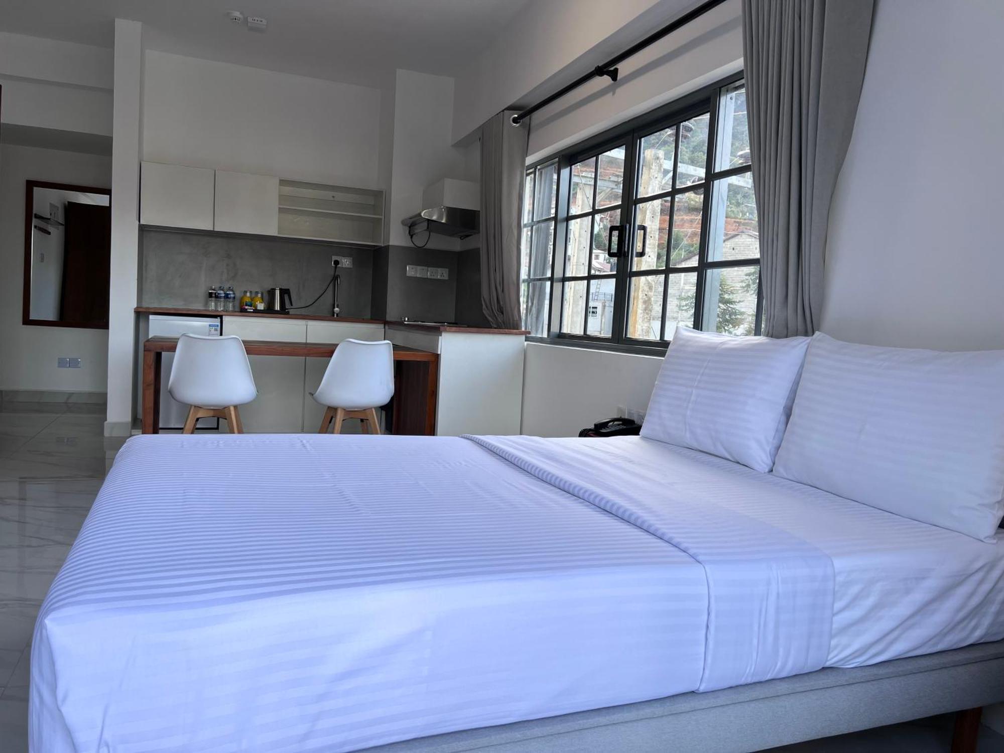 Hotel 88th 3*
