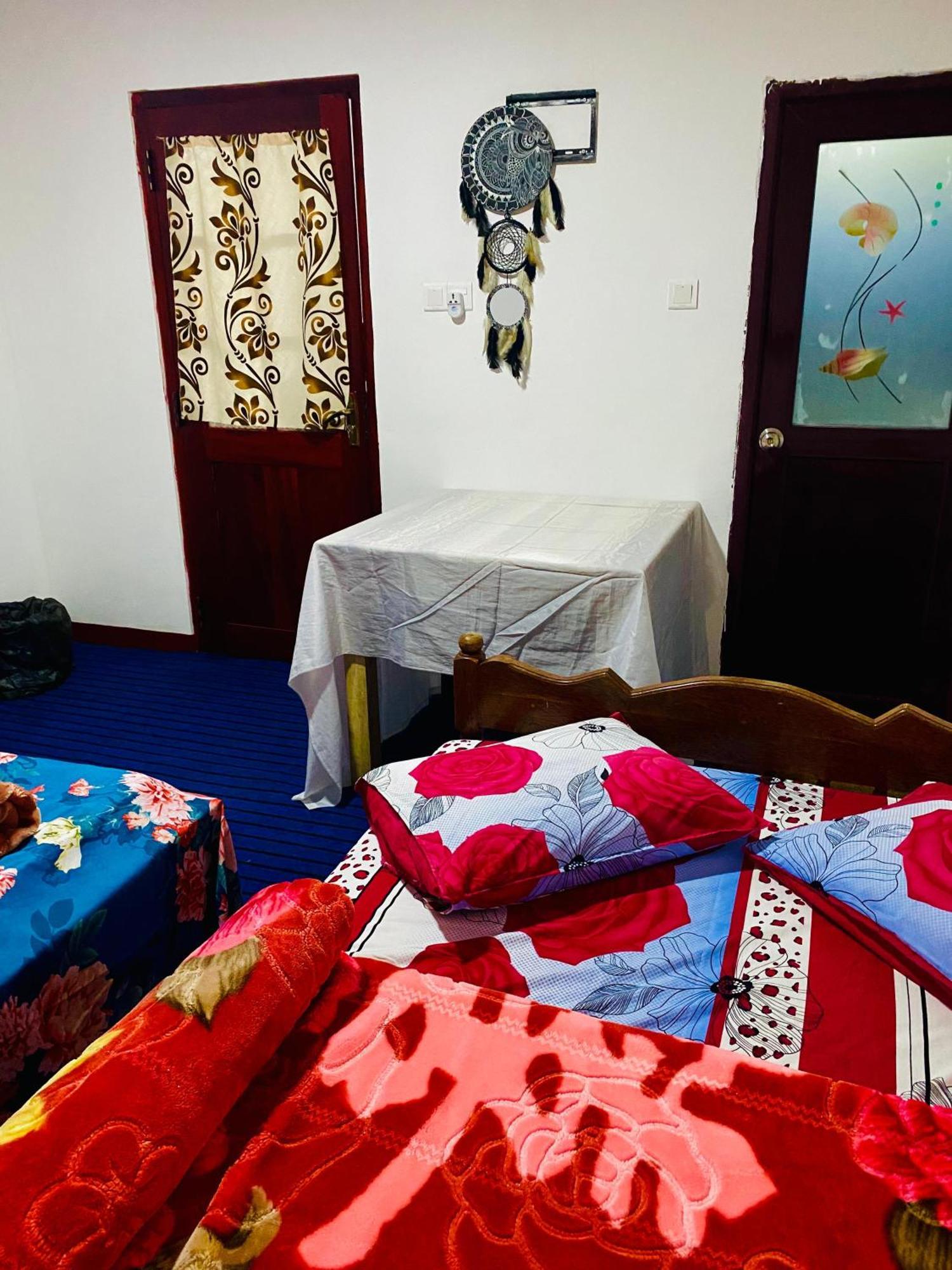 Chaminda Holiday home *