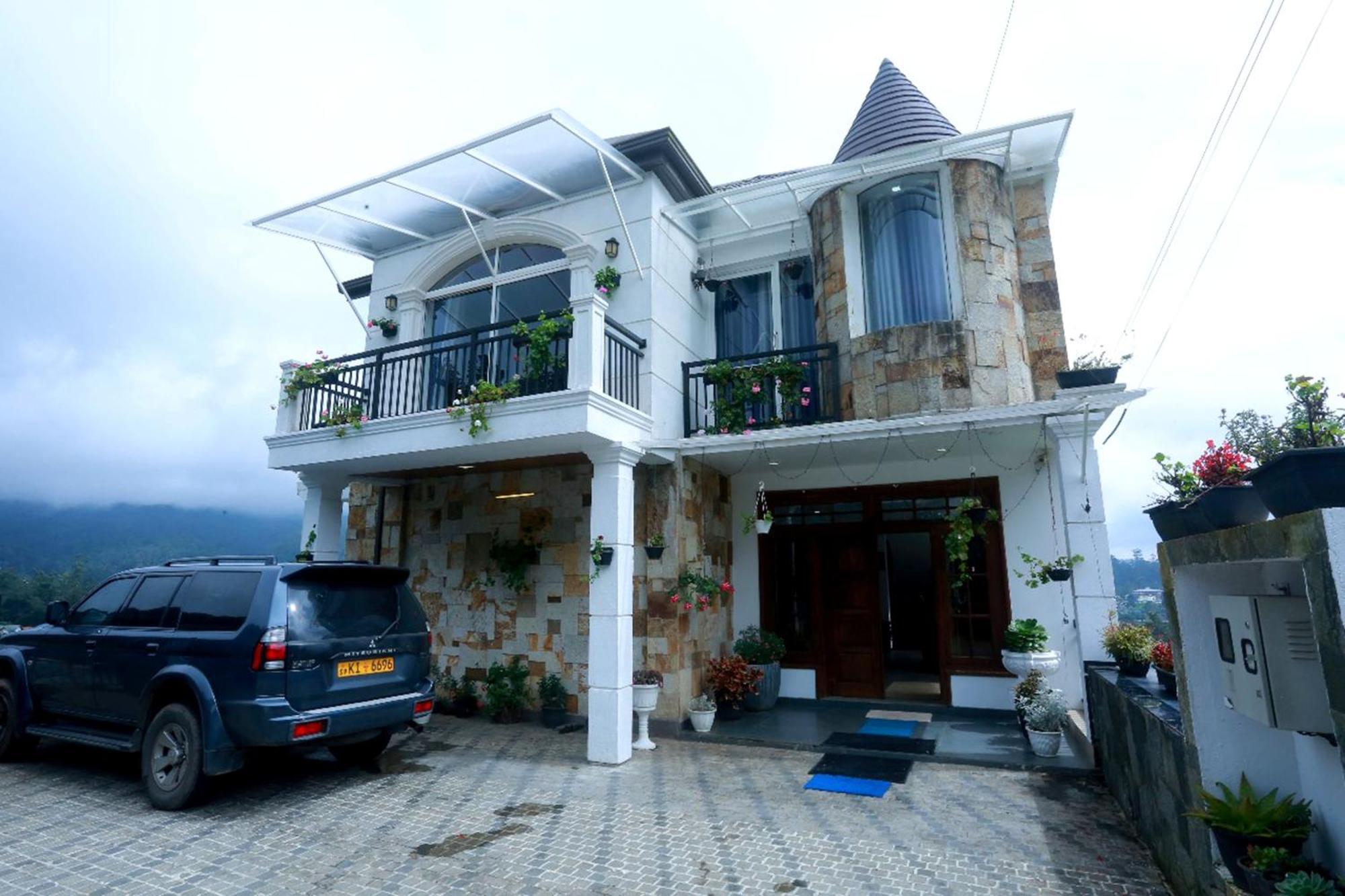 Sky Heaven Nuwaraeliya Guest house Nuwara Eliya