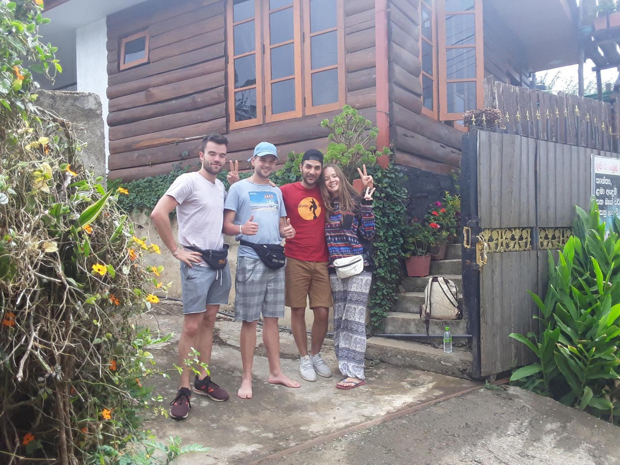 Homestay 20/20 Wood Nuwara Eliya