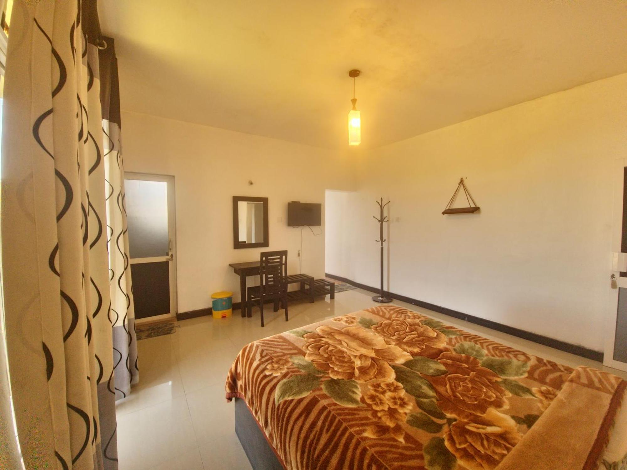 Hotel Villa At The Gregory View 4*