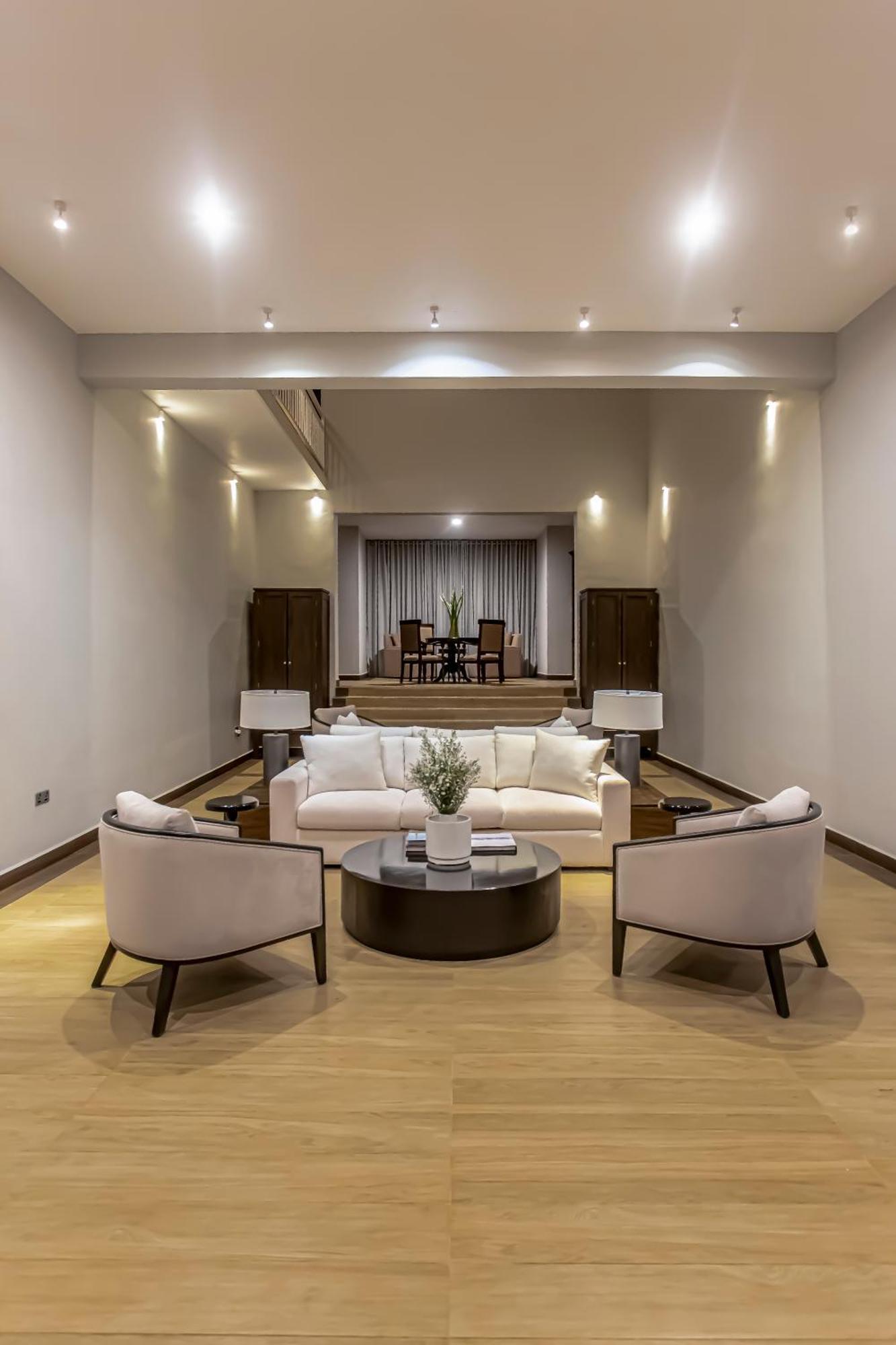 Hotel W15 Glenfall 4*