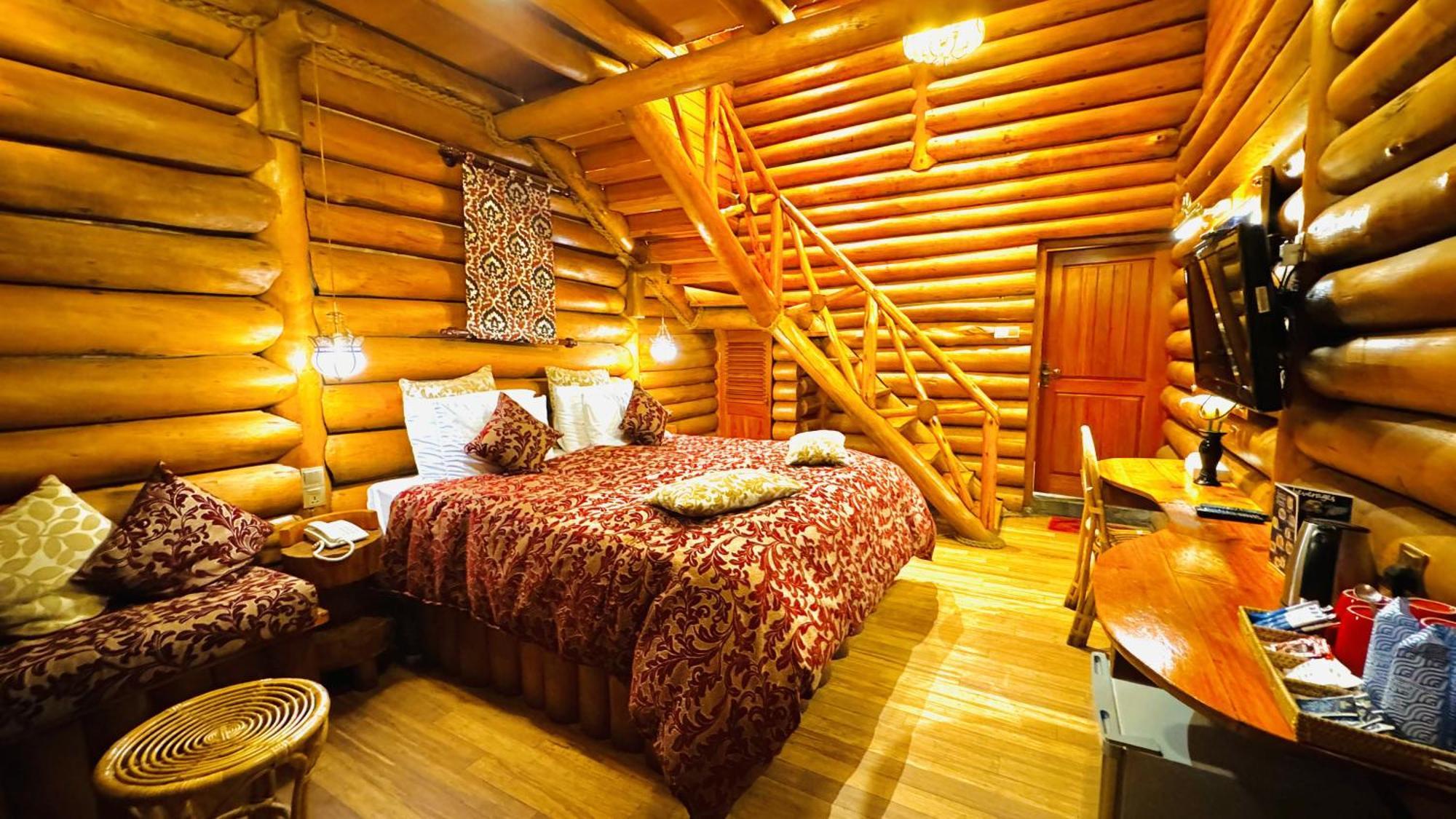 Hotel Queenswood Nuwara Eliya