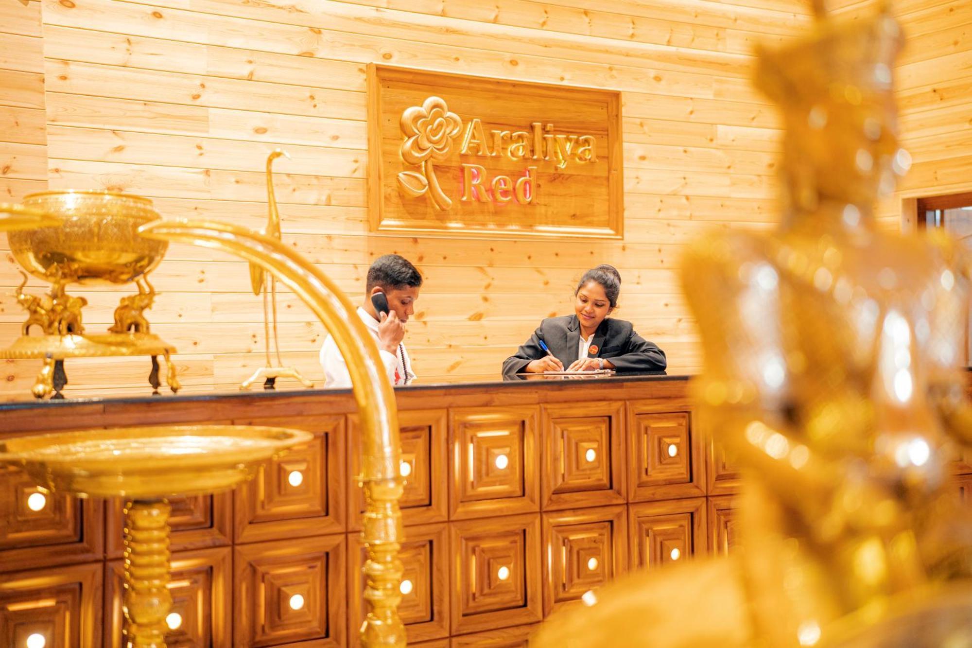 Araliya Red - Budget Friendly Hotel- Where Find Stunning 360 Panoramic View Of 4* Nuwara Eliya