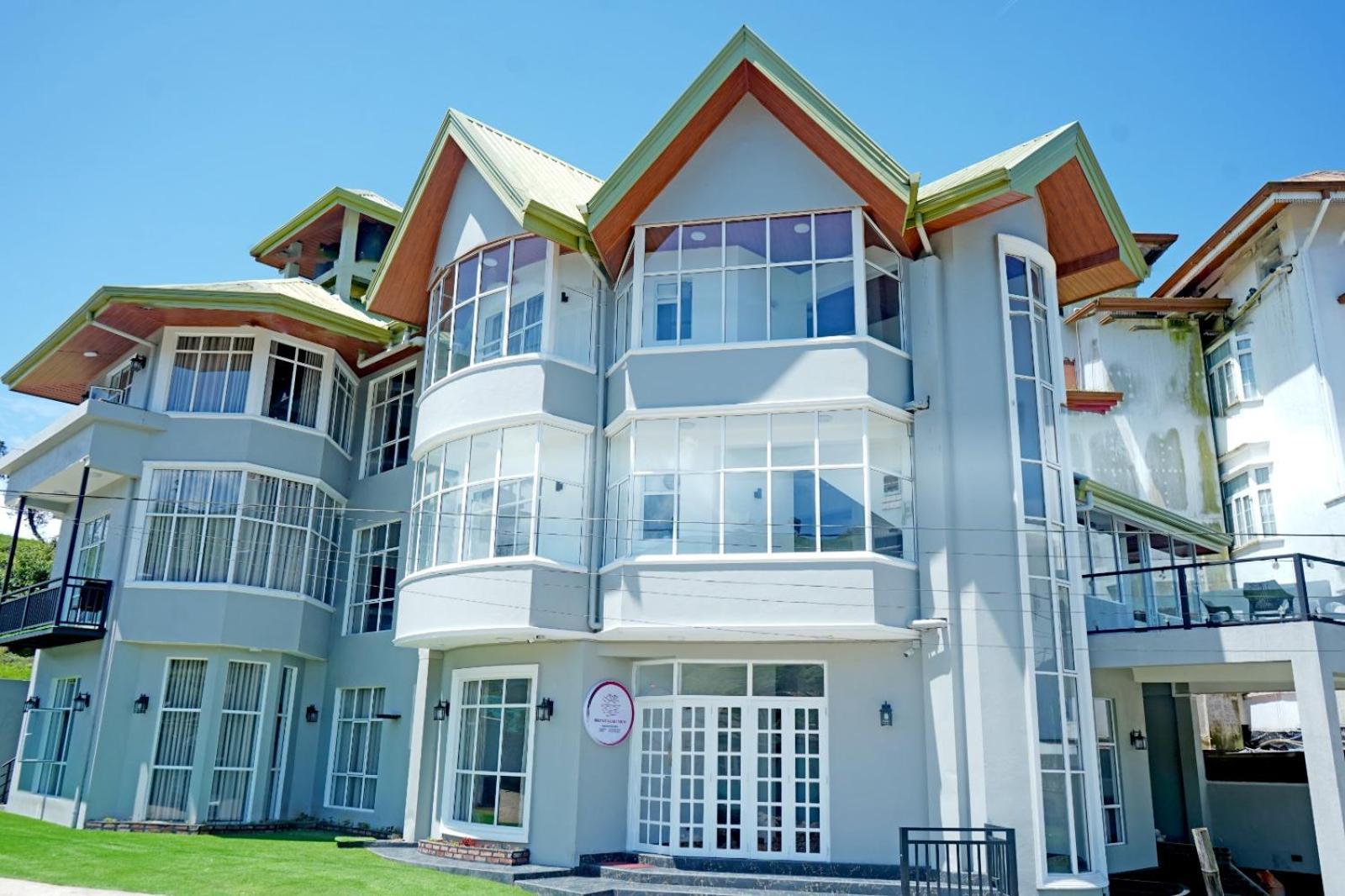 Resort Serenity Lake View