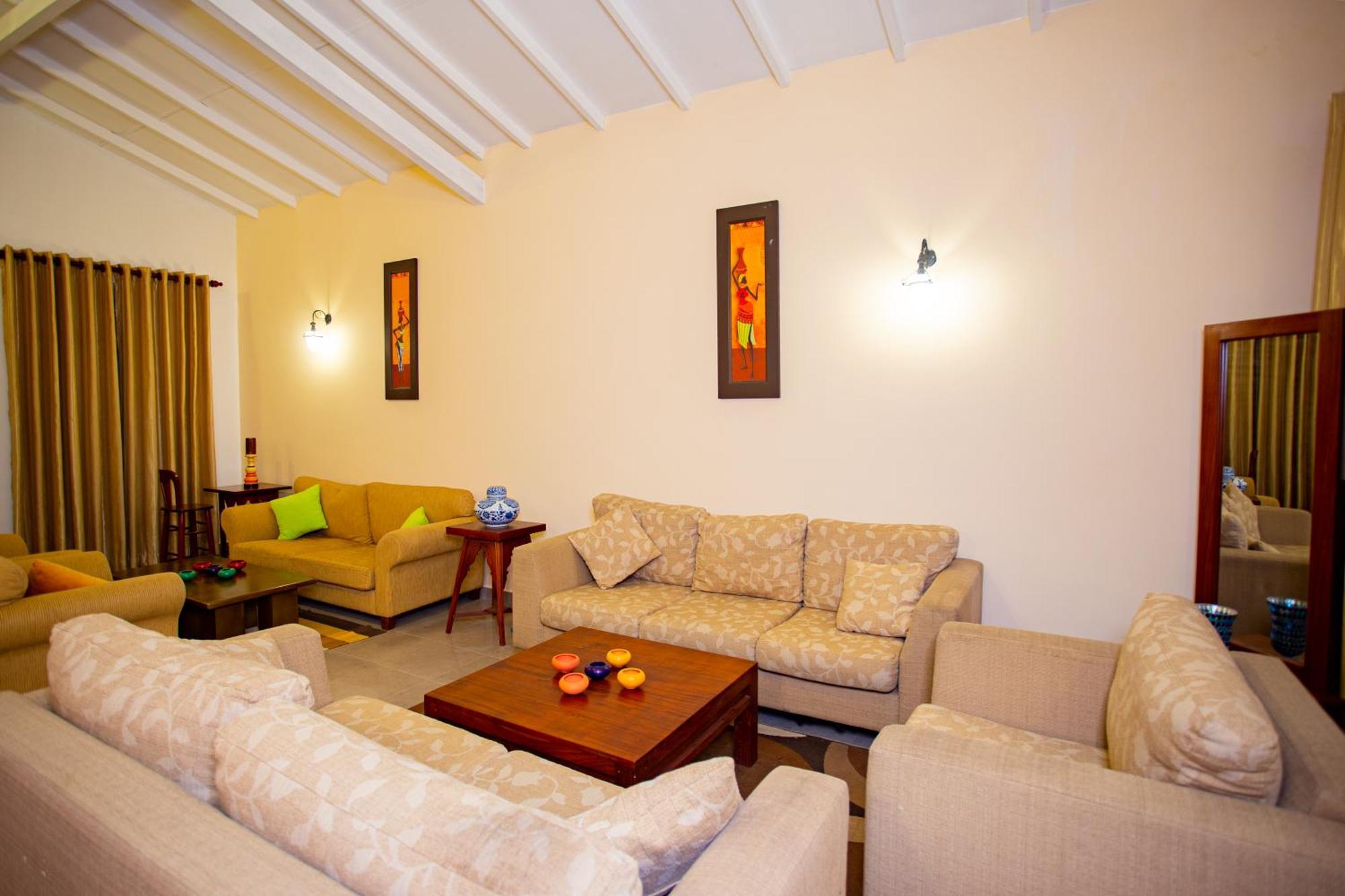Hillneliya Hotel 3*