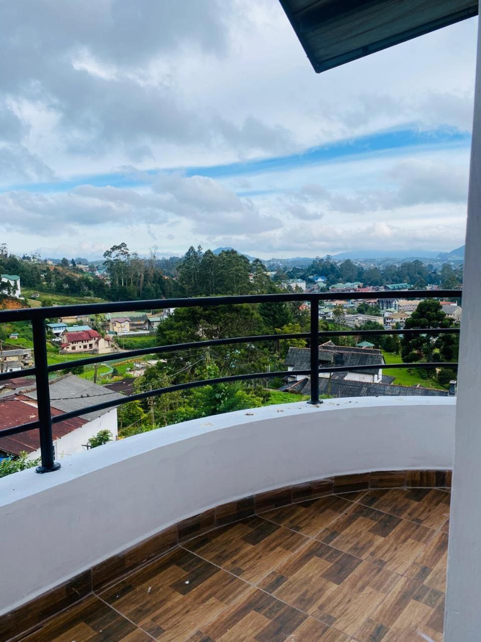 Guest house Niwasa Hills