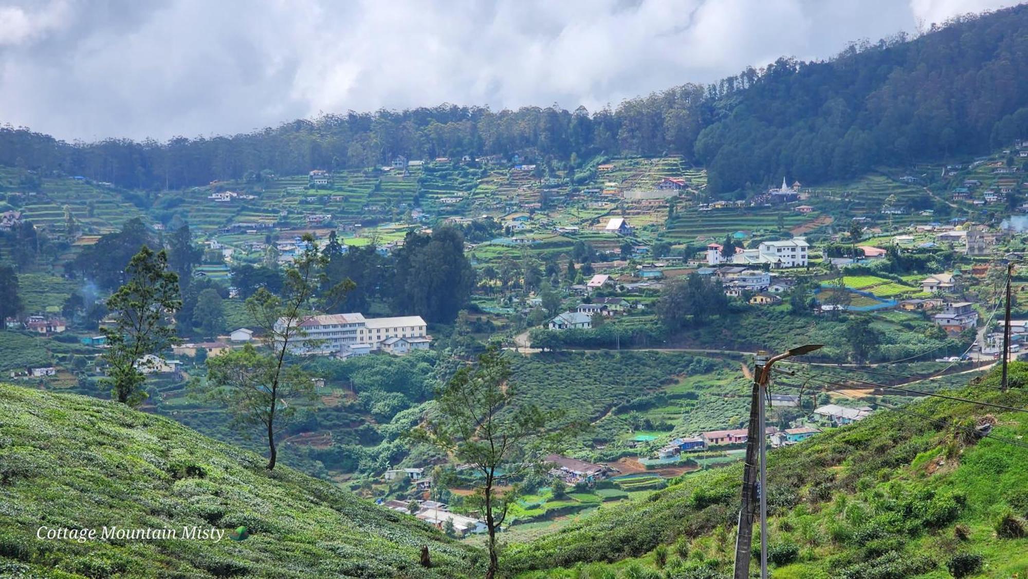 Mountain Misty By Travel Corners Hotel *