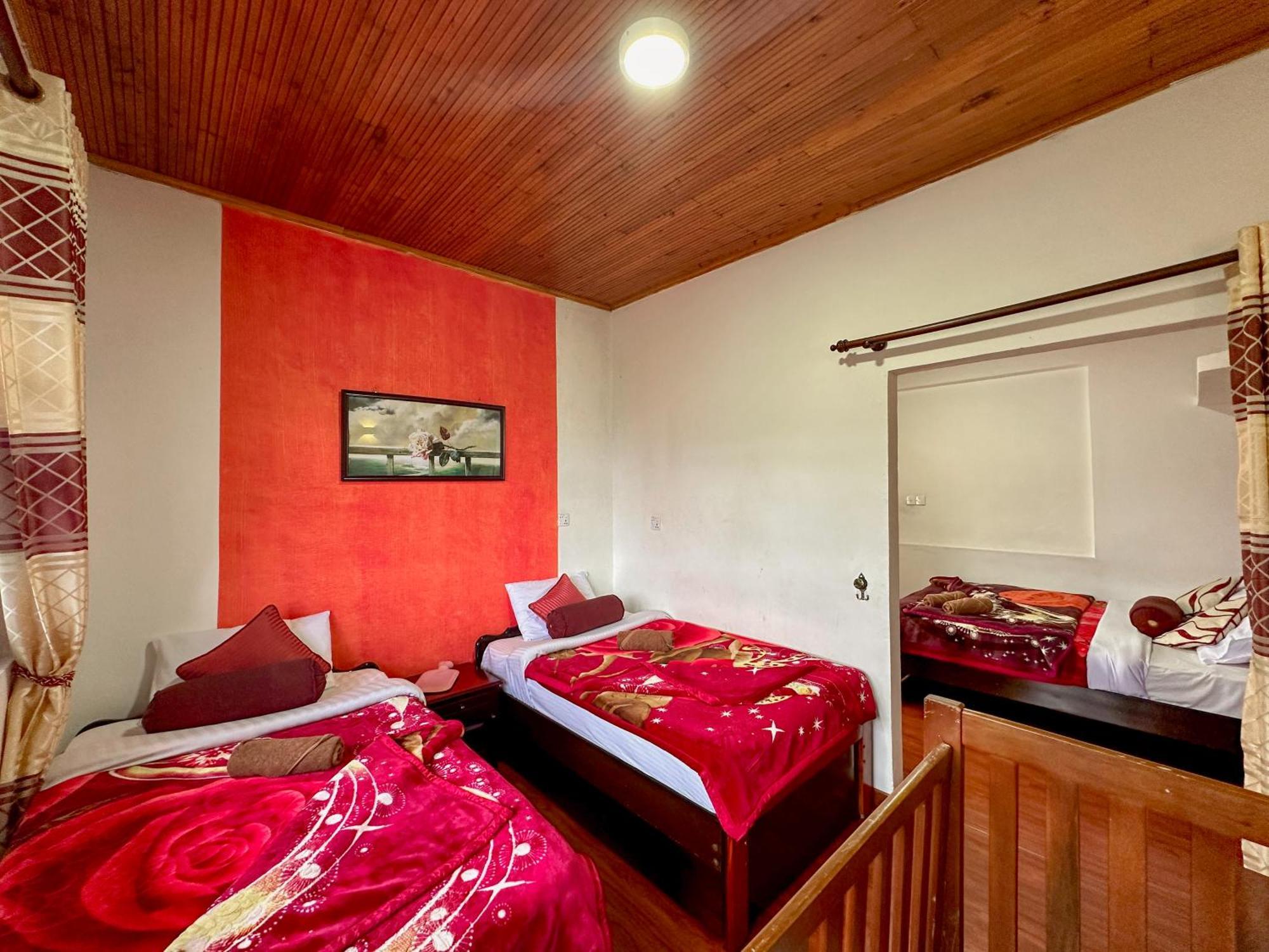 Hills Rest Guest house 2*