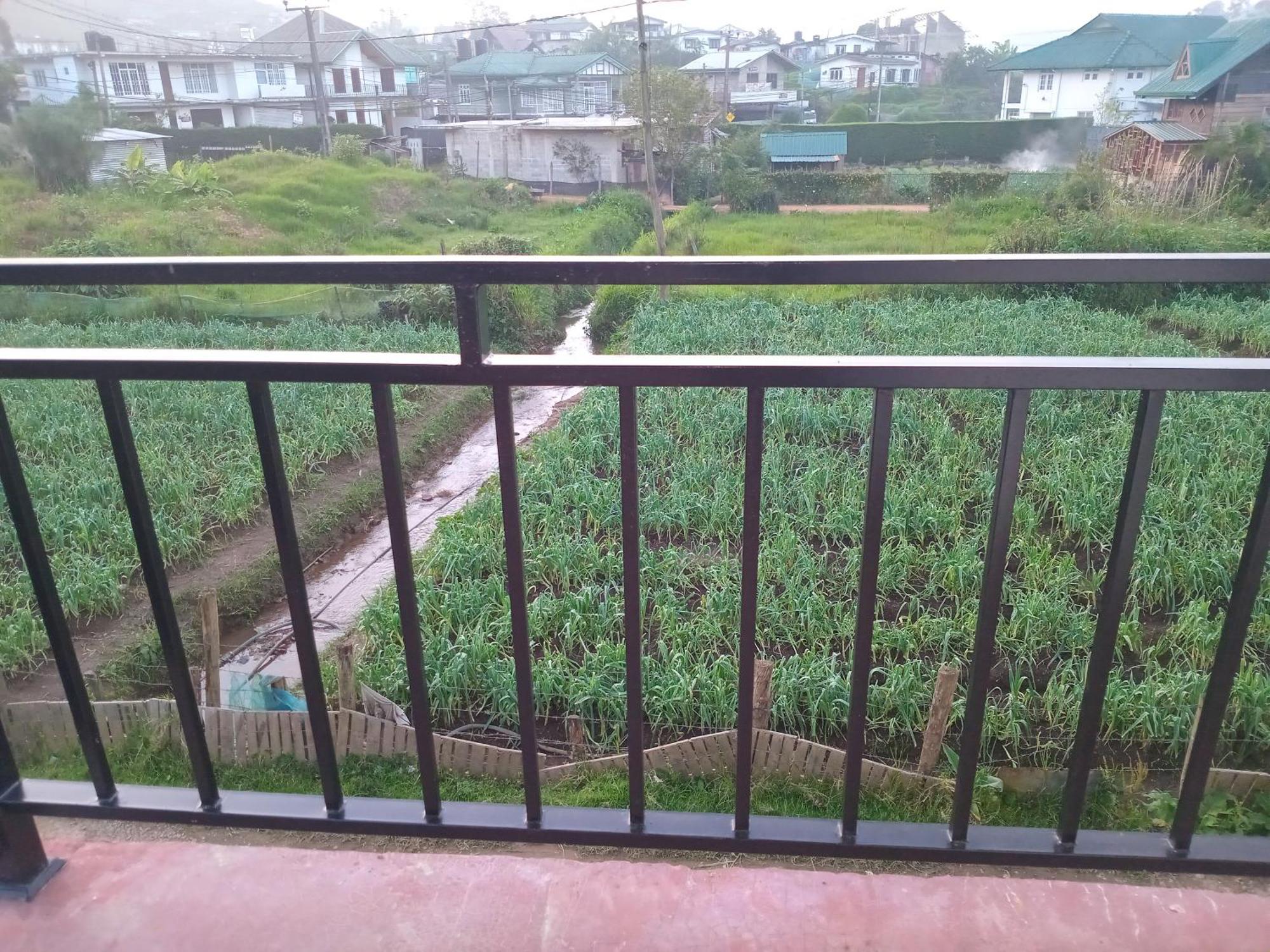 Serenity Heights Homestay Nuwara Eliya