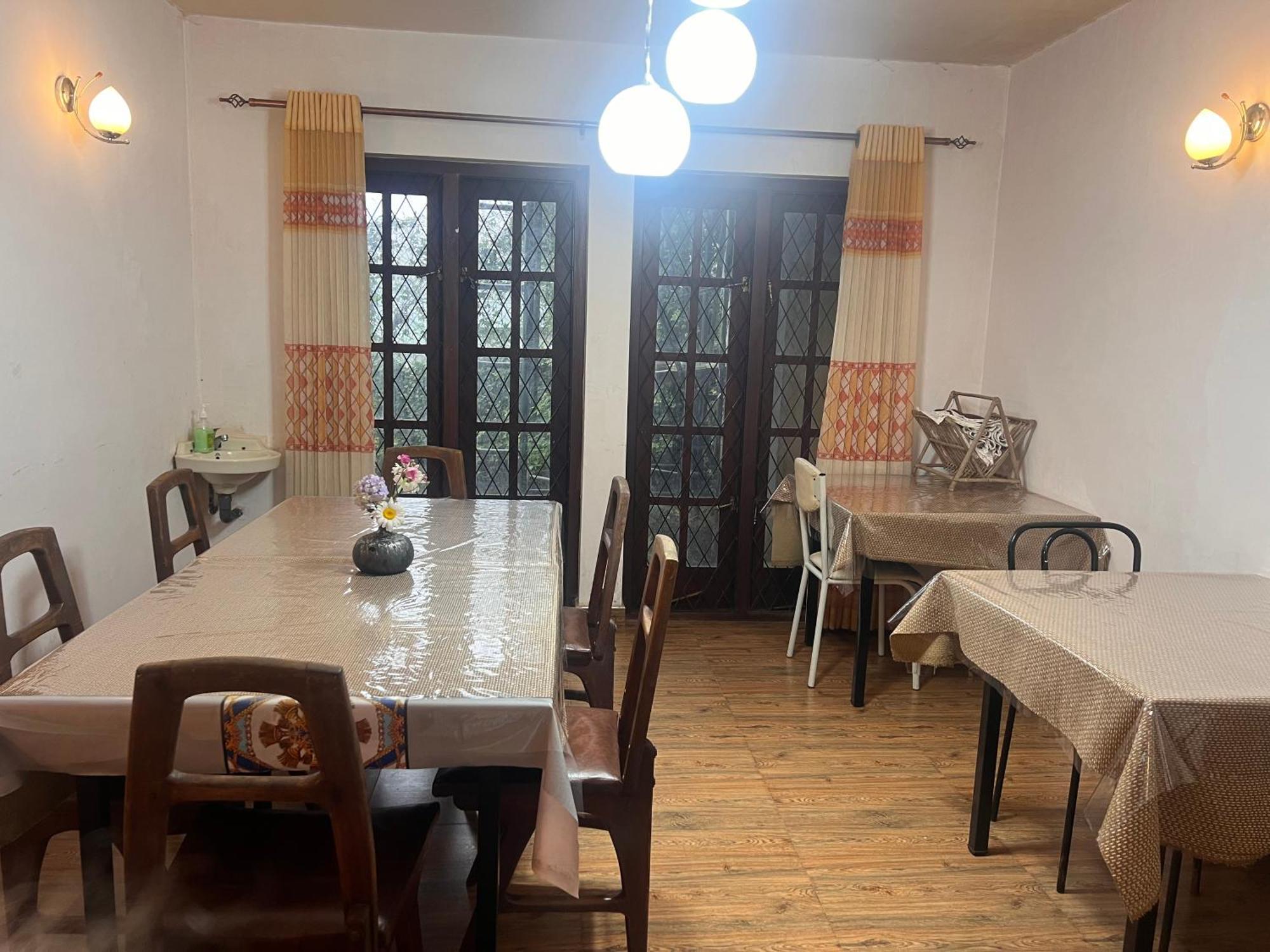 Lakeside Garden 湖畔花园山居