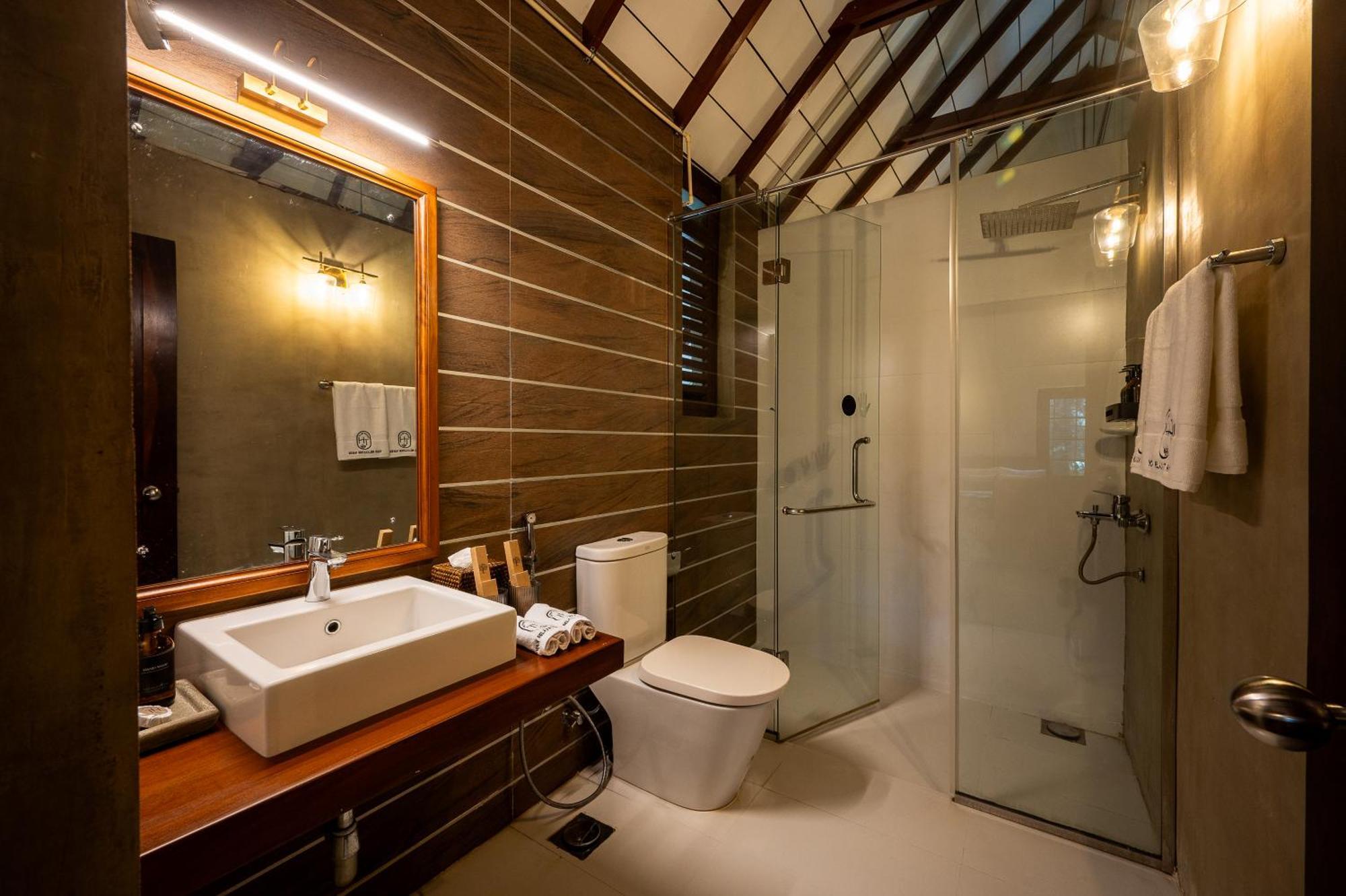 Tathya Hills - Luxe Garden Retreat In The Hills *