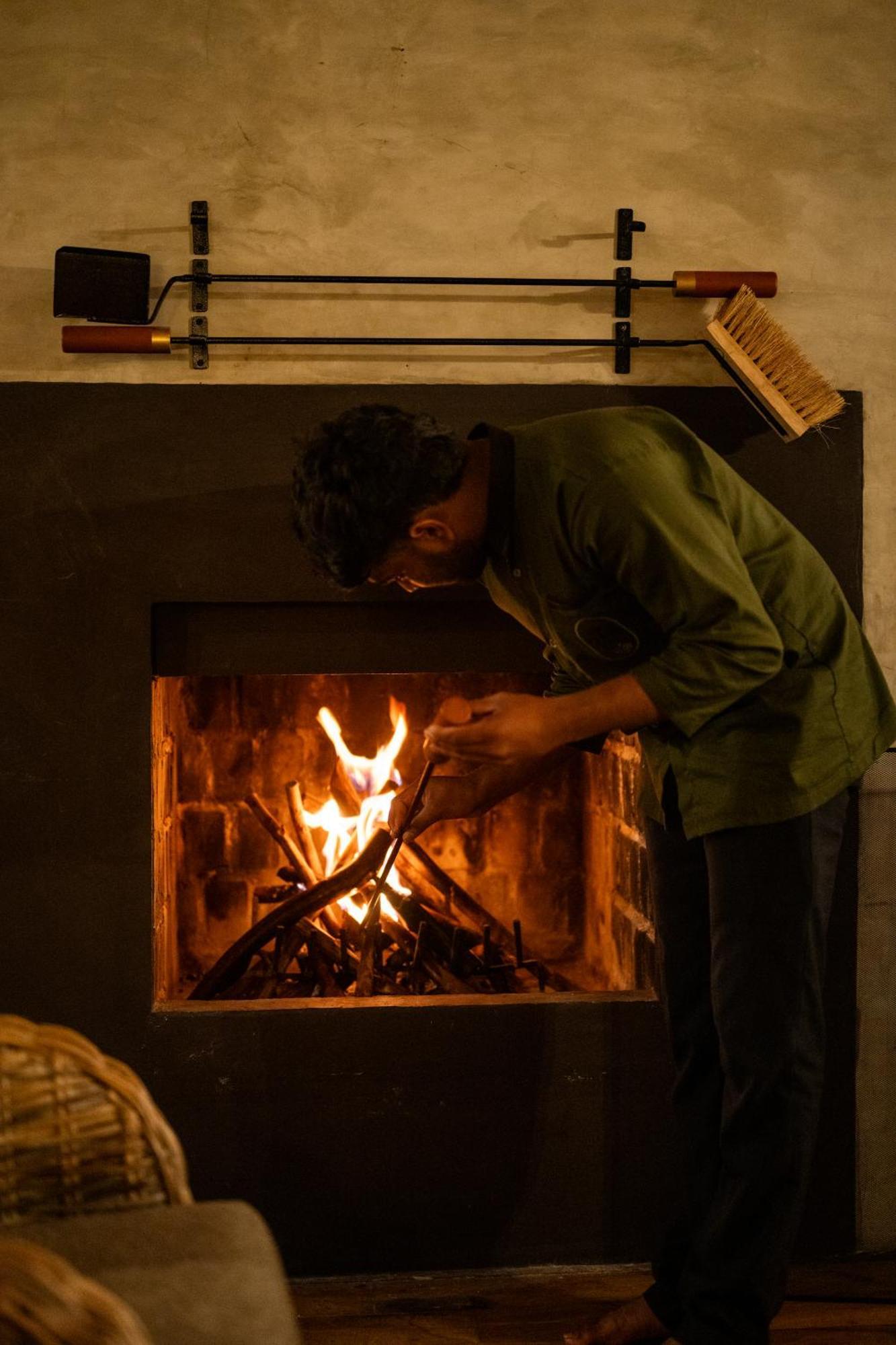 Tathya Hills - Luxe Garden Retreat In The Hills