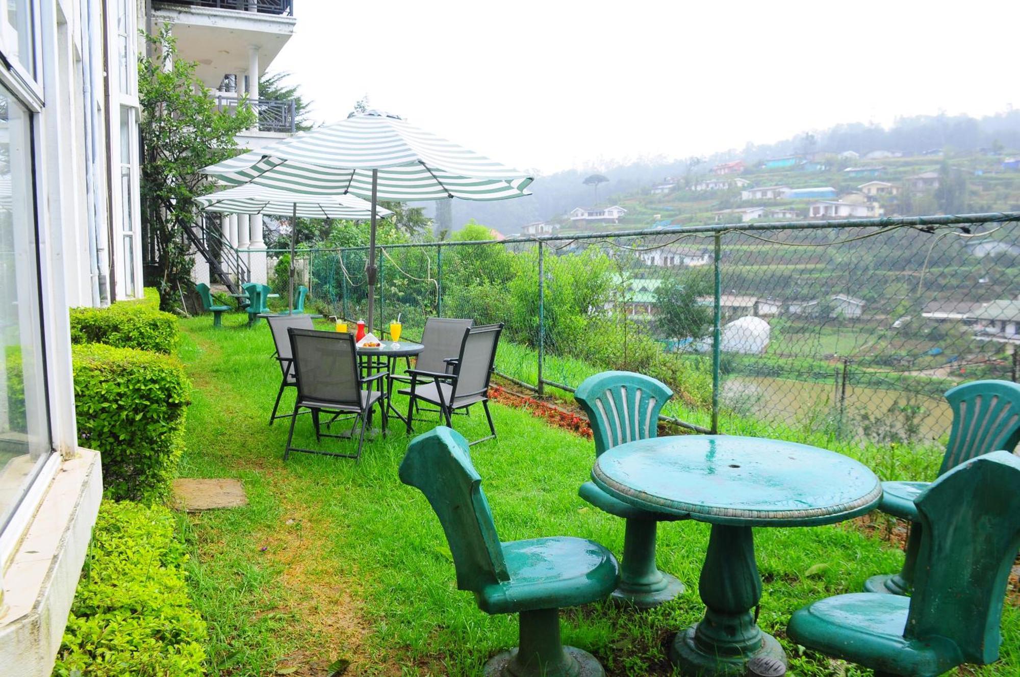 Hotel Drizzle Ridge