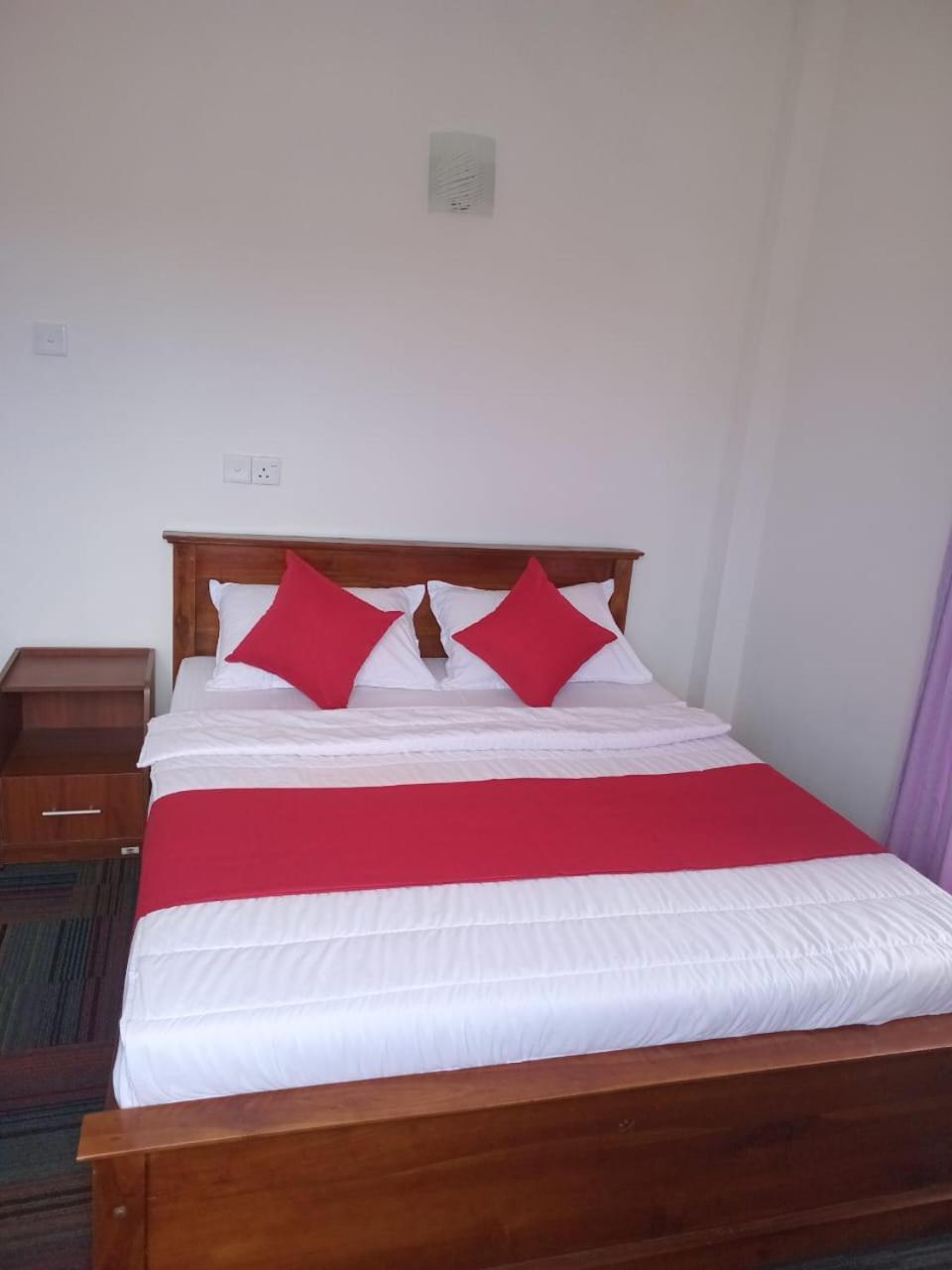 Frosty Heaven Guest House Guest house Nuwara Eliya