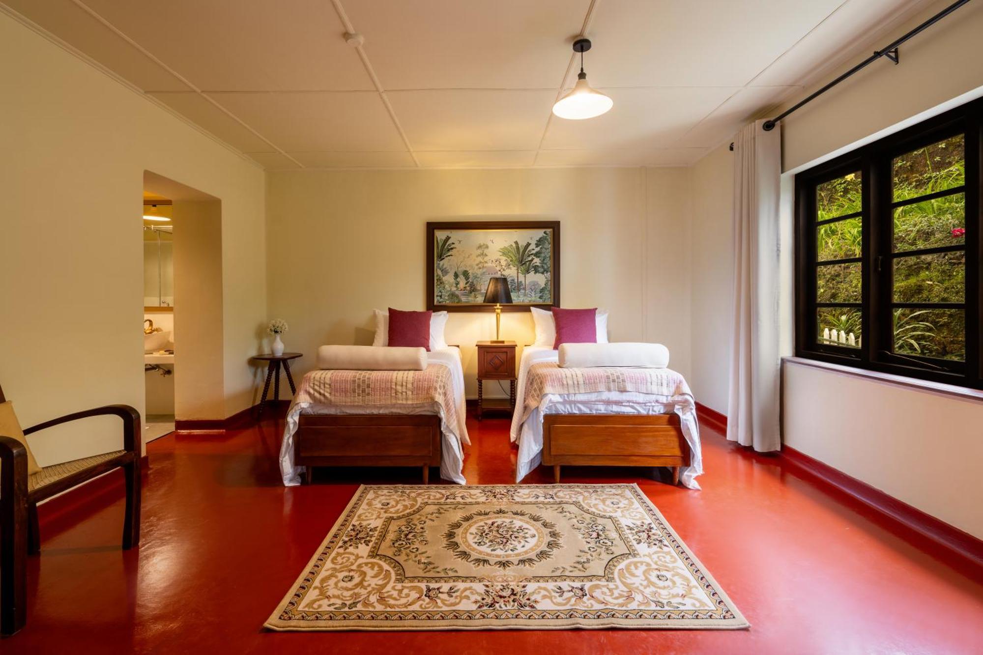 Hotel Bluechip Leisure Summerhill 5*